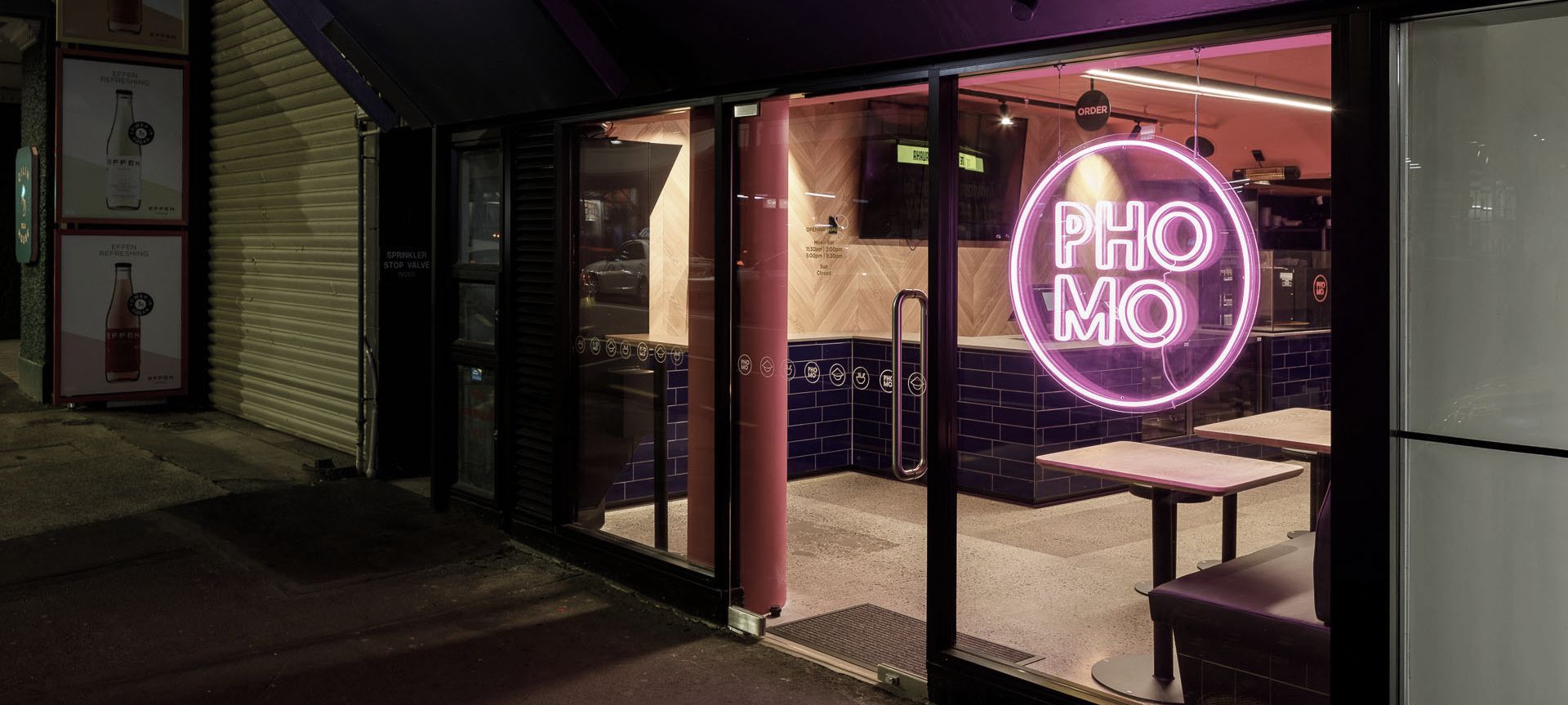 Restaurant outfit banner