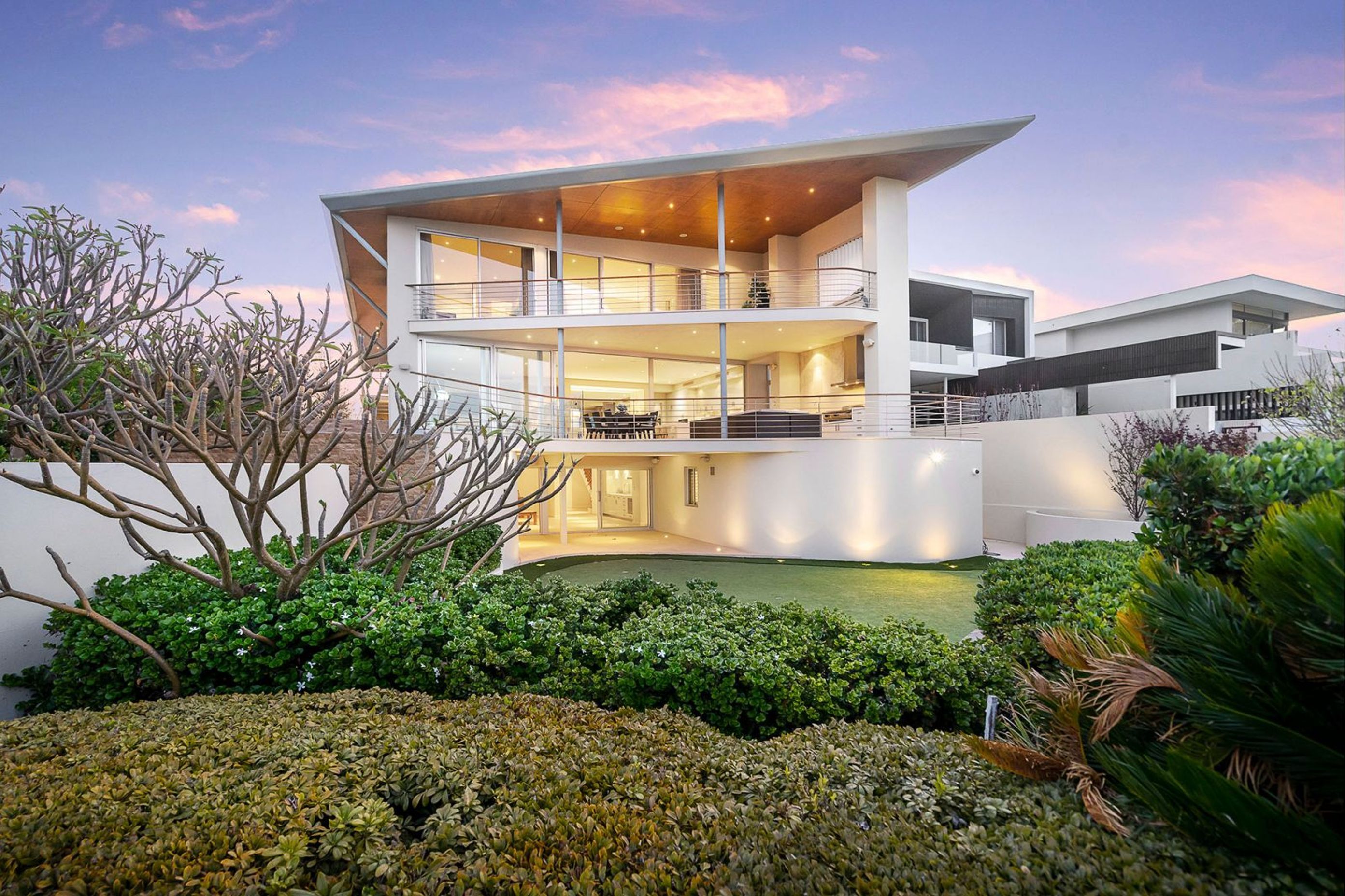 Prestige residence, Attadale WA