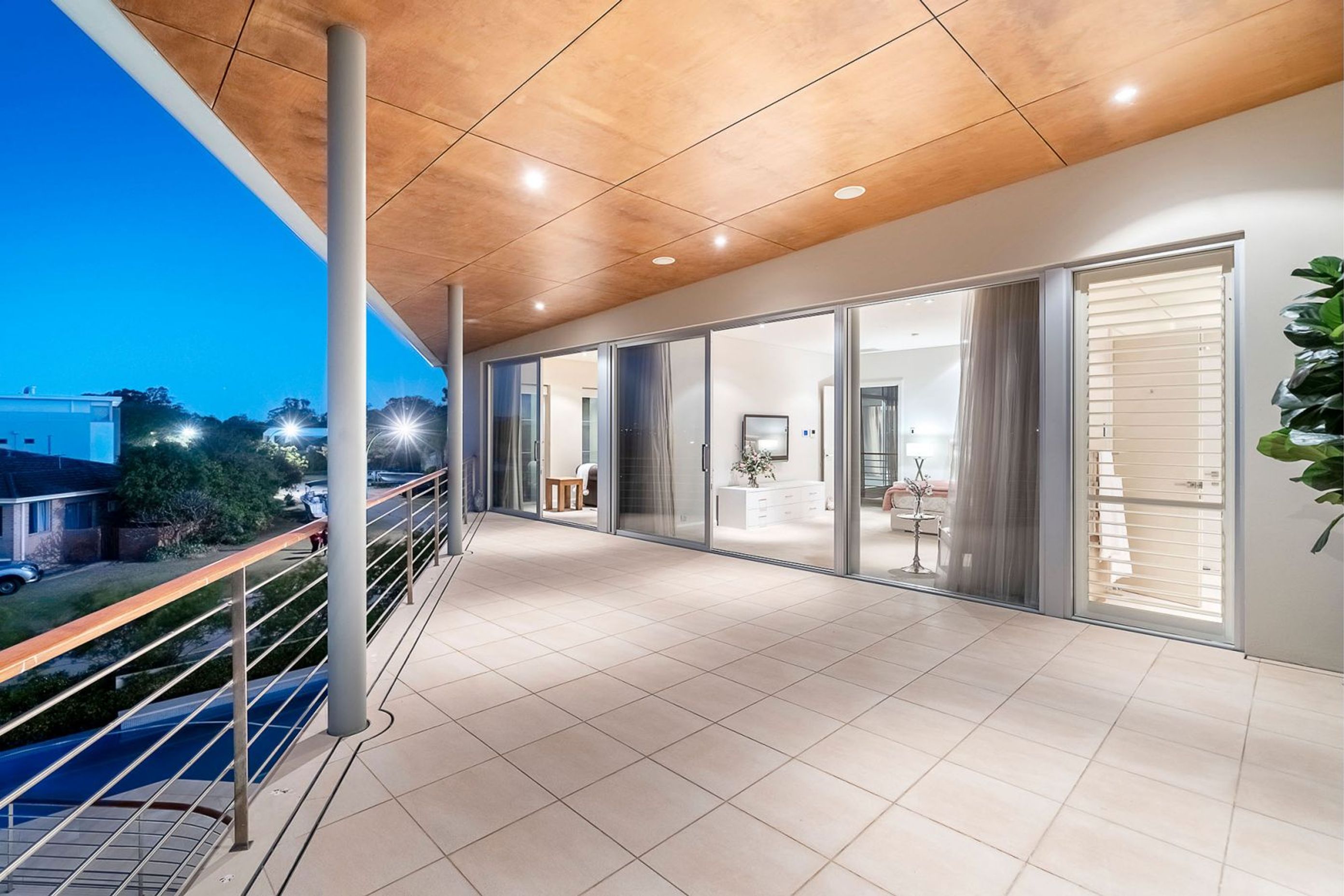 Prestige residence, Attadale WA