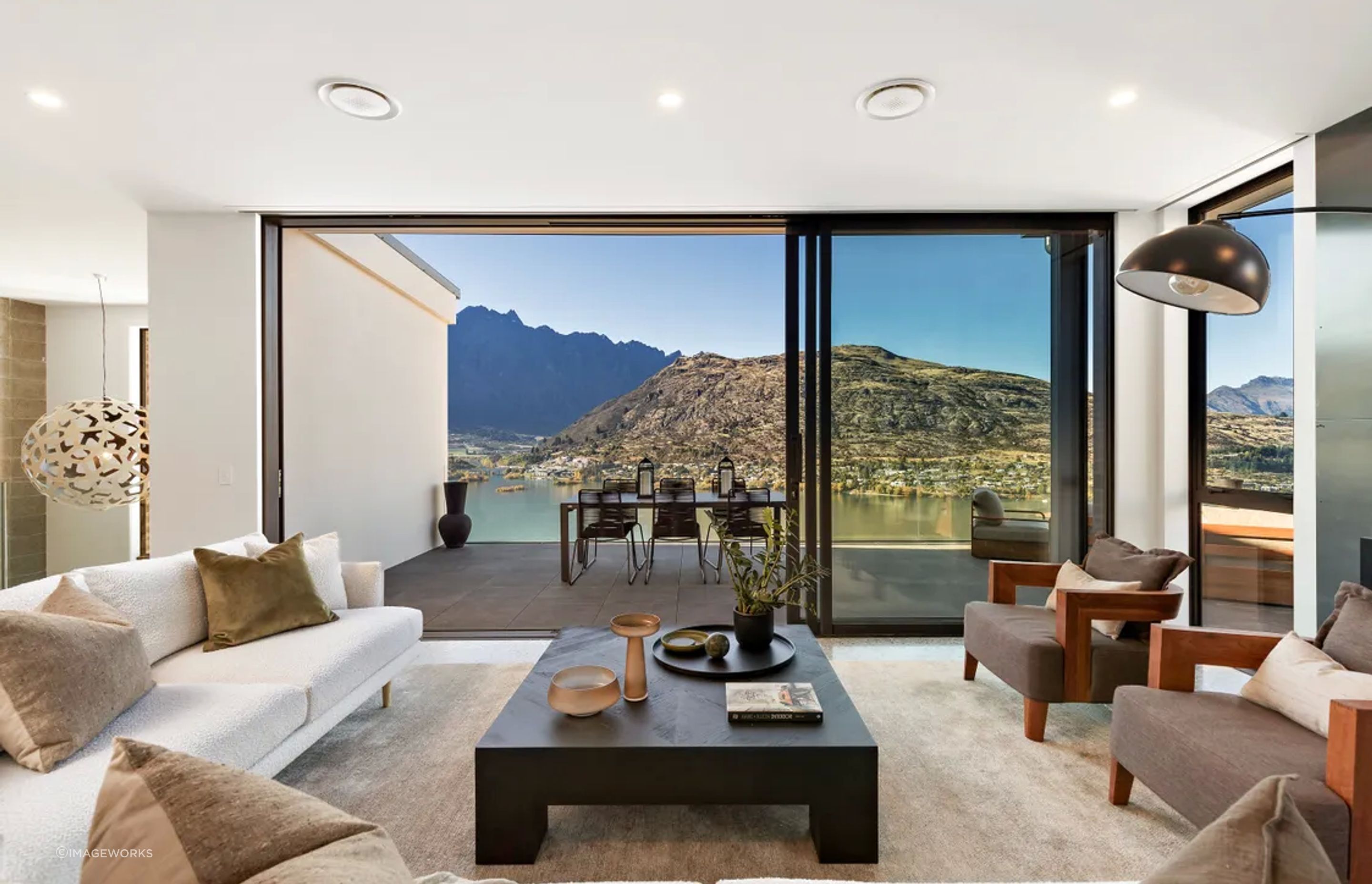 Lynch Lane, Queenstown