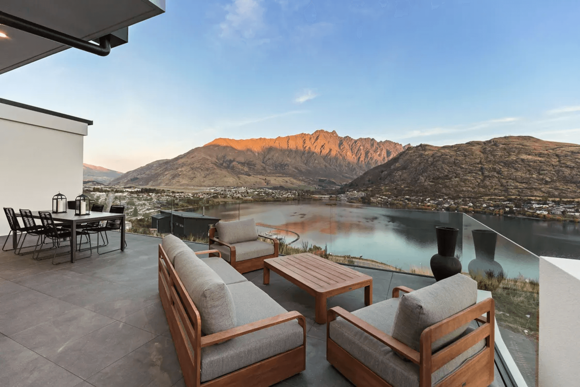 Lynch Lane, Queenstown