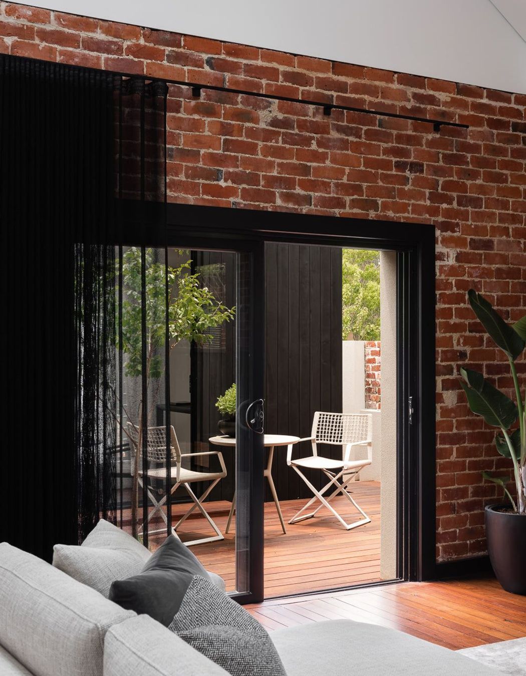 REUSEHOUSEXSPACEARCHITECTS-98.jpg