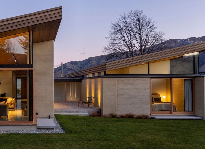 Winding Roof House | Project of the Month