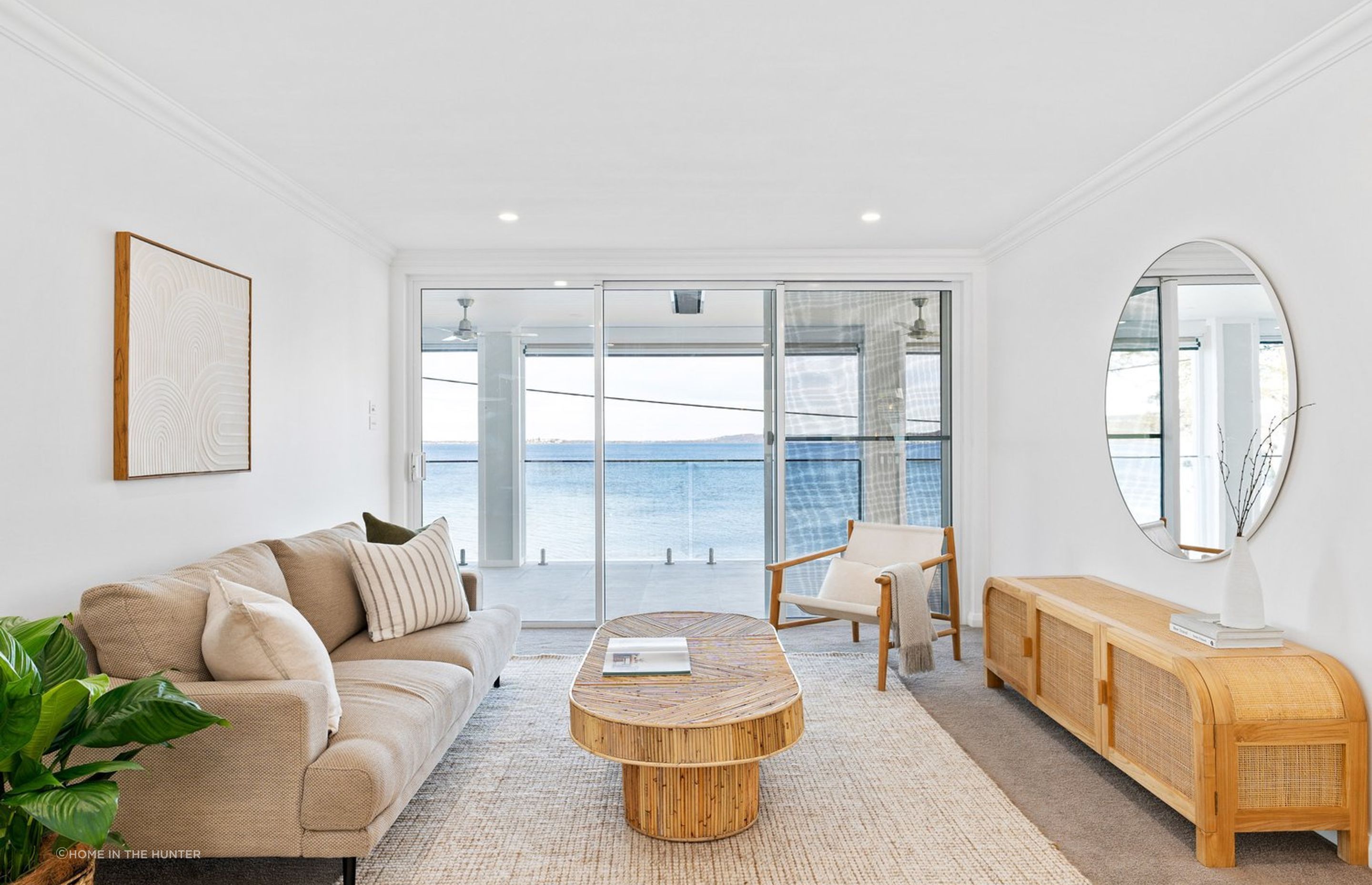 Bolton Point Residence - High End Residential