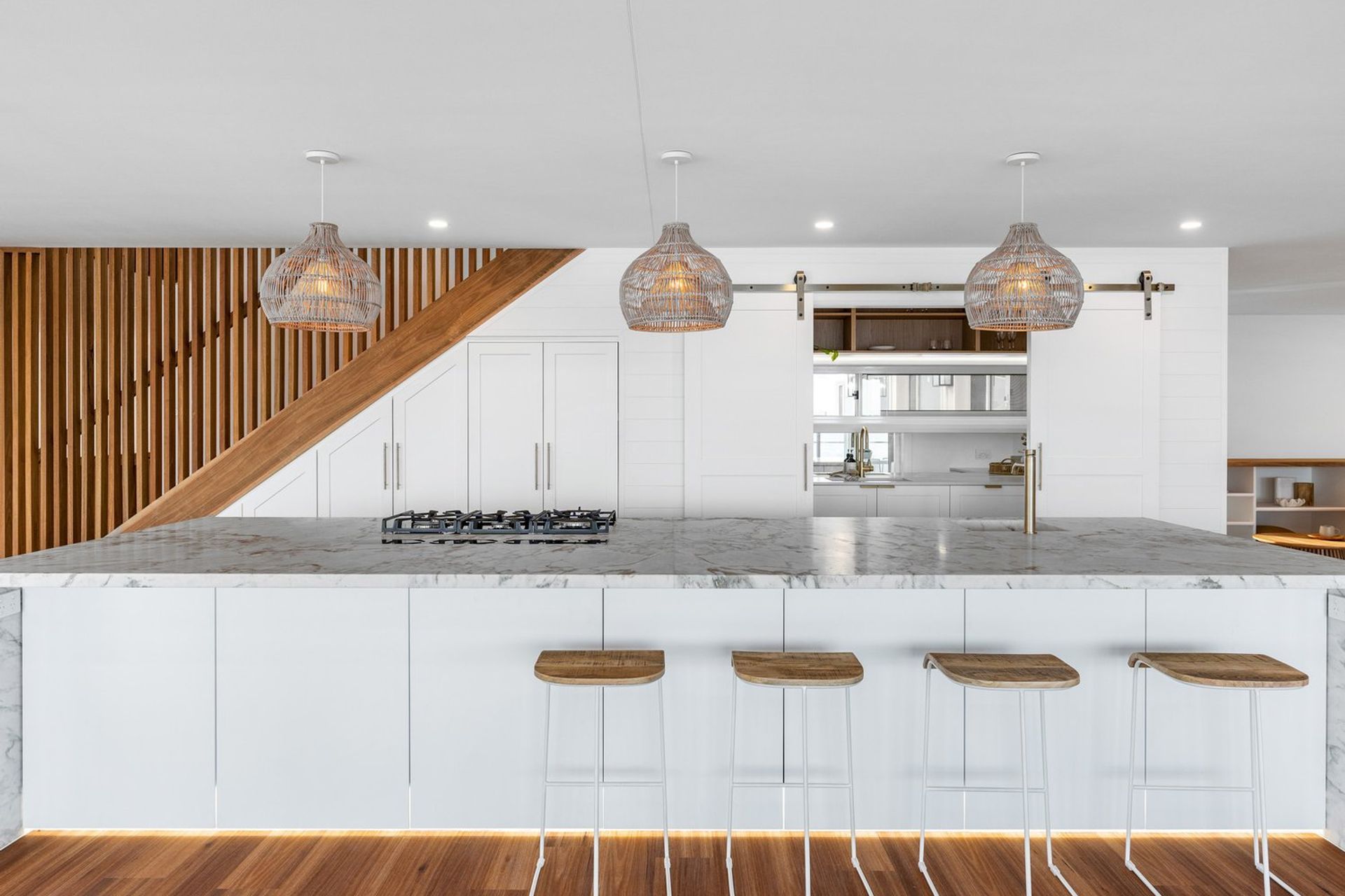 Bolton Point Residence - High End Residential