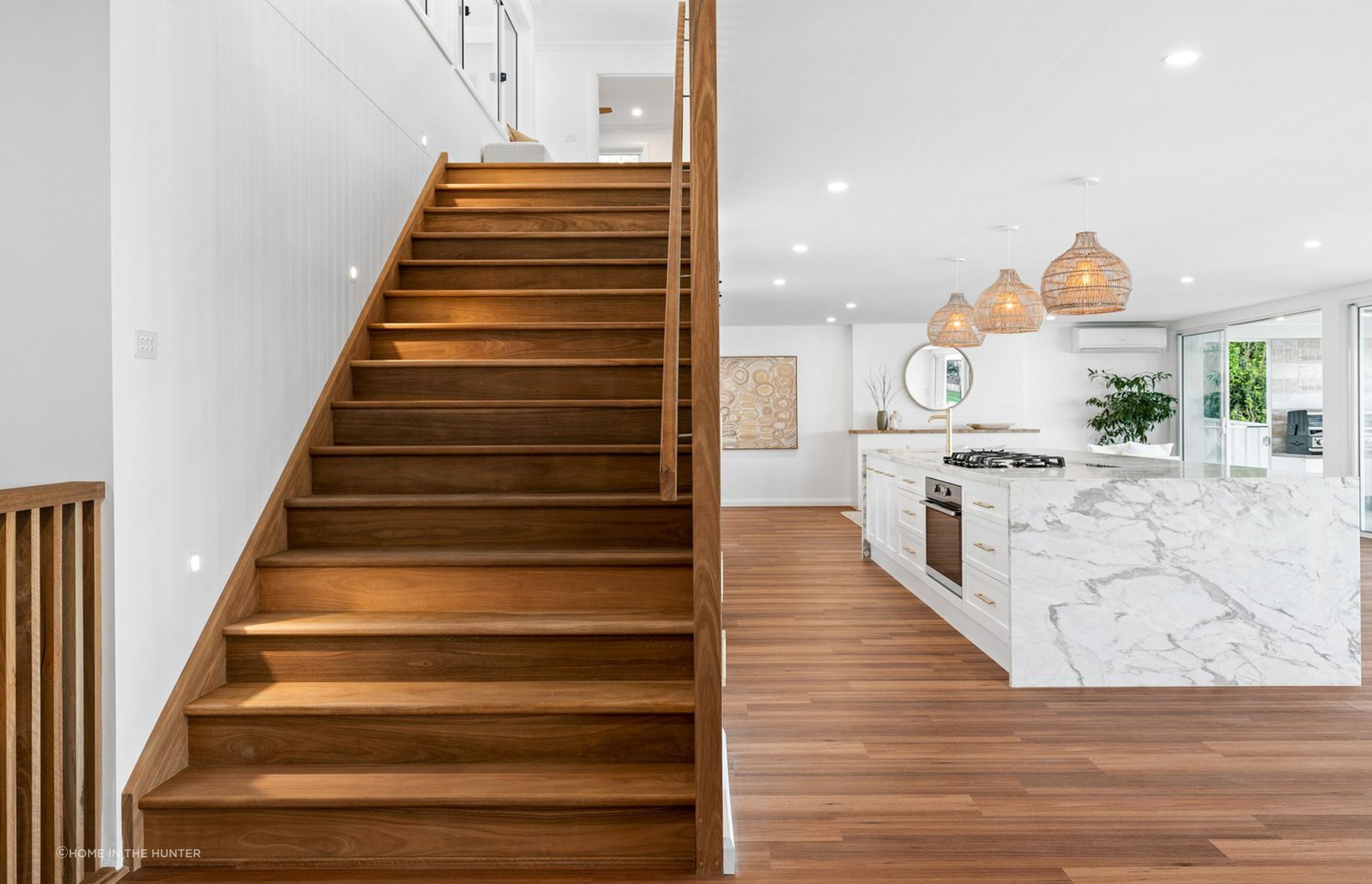 Bolton Point Residence - High End Residential