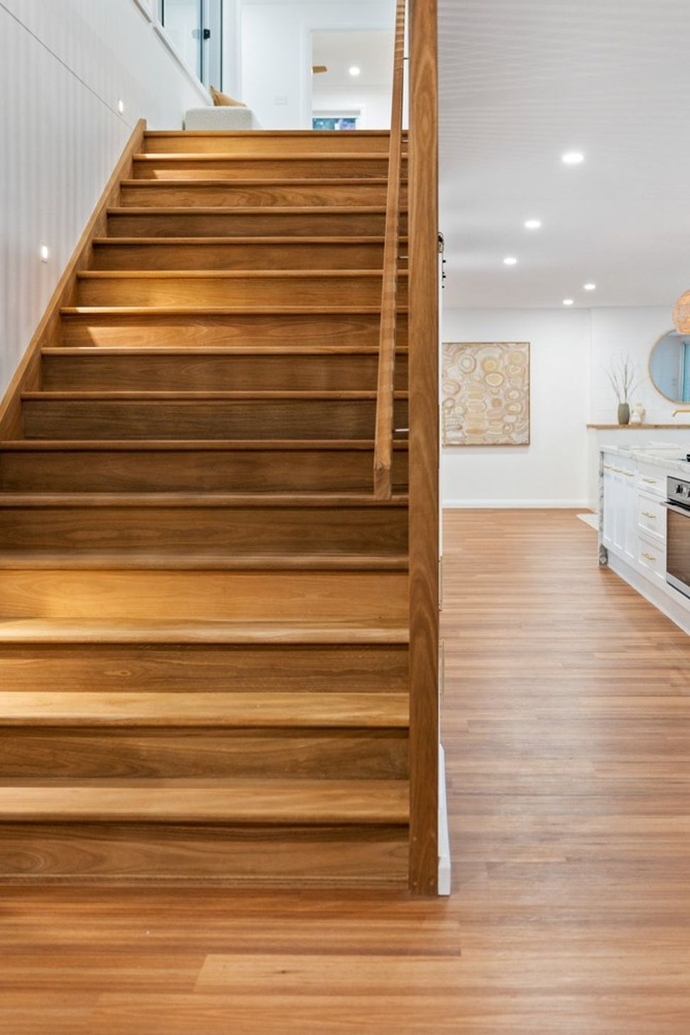 Bolton Point Residence - High End Residential