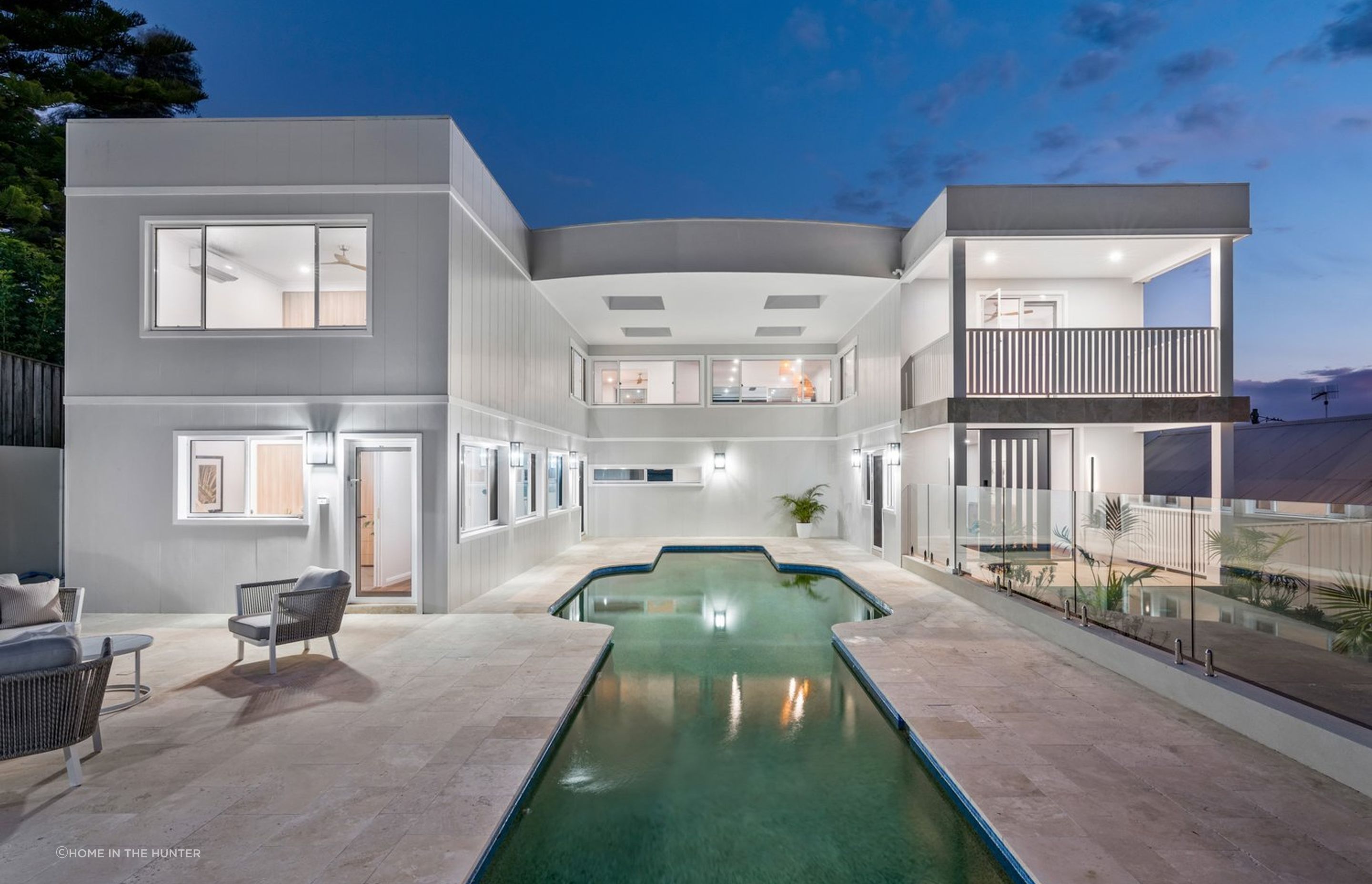 Bolton Point Residence - High End Residential
