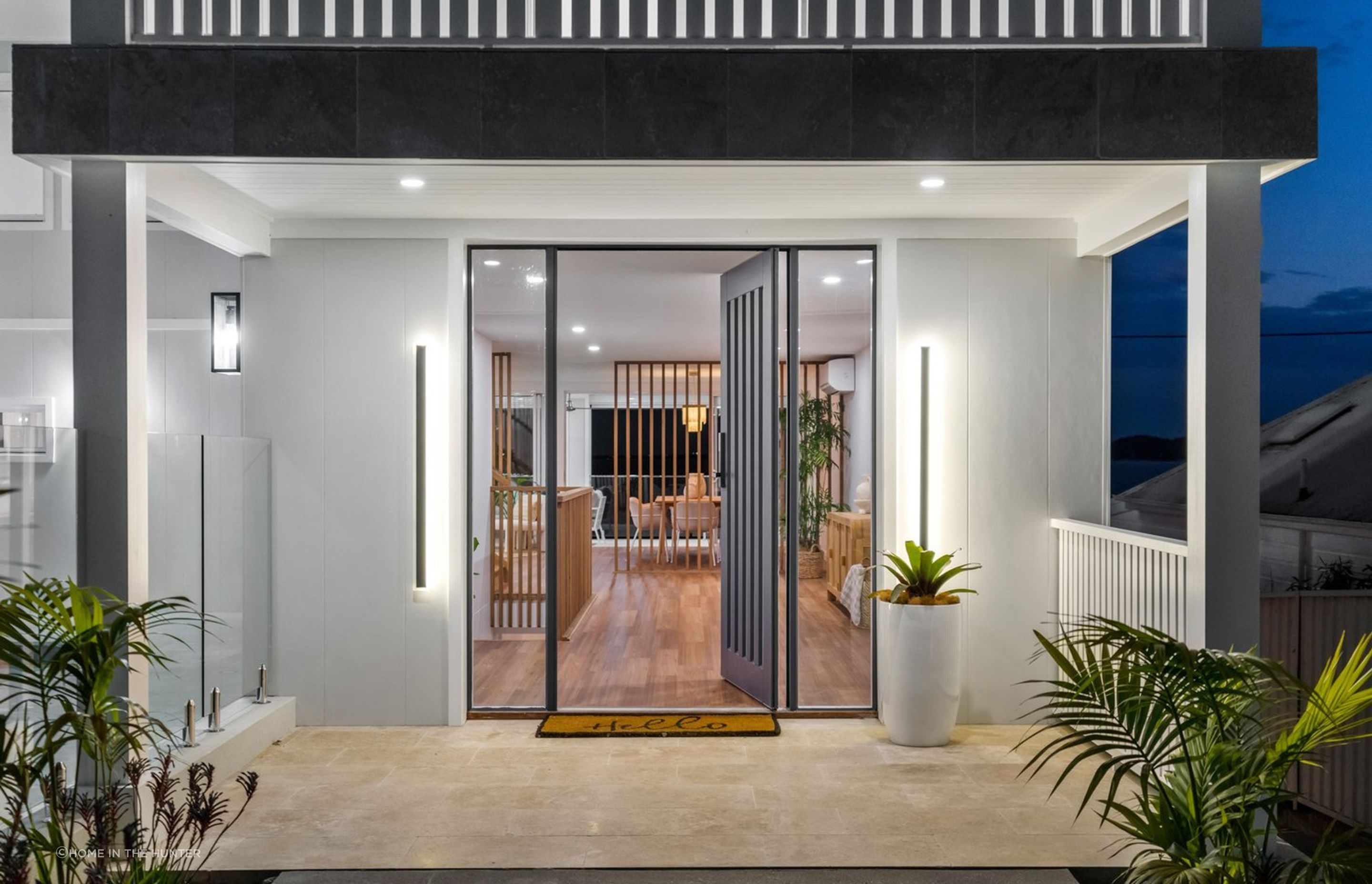 Bolton Point Residence - High End Residential