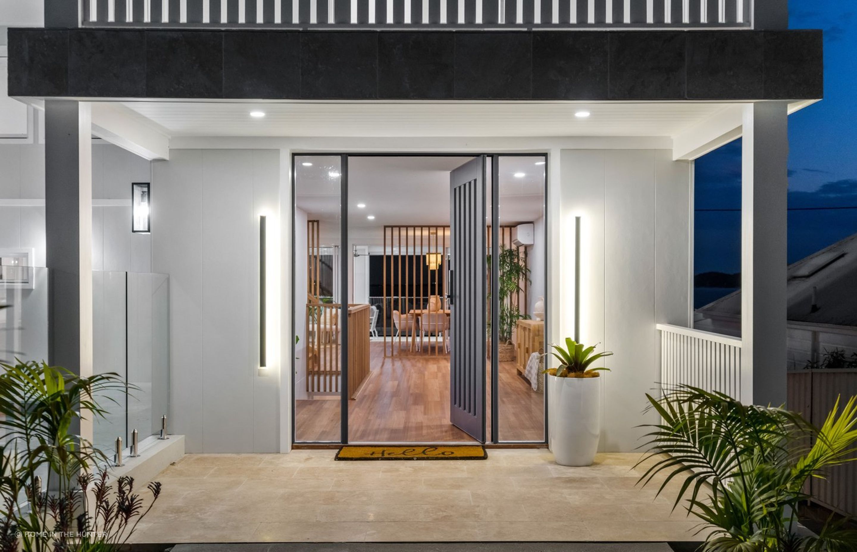 Bolton Point Residence - High End Residential