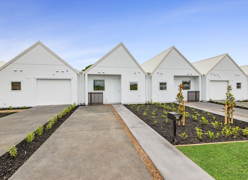 Red Beach Single Level Terraces