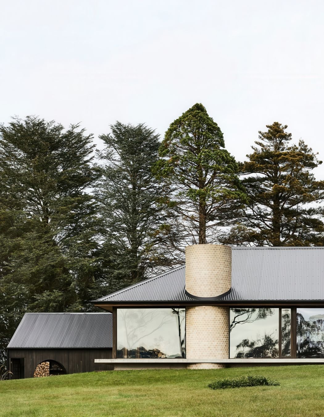 Redhill-Thumbnail-1024x1536-gigapixel-low-resolution-v2-2000w.jpeg
