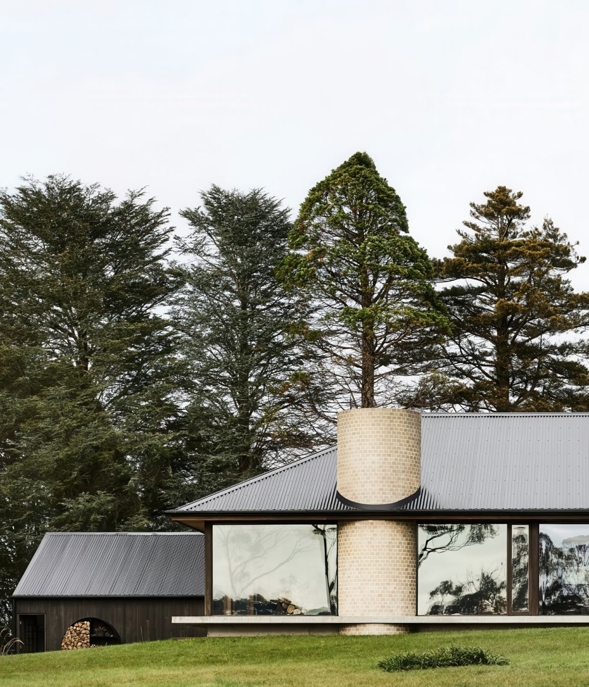 Redhill-Thumbnail-1024x1536-gigapixel-low-resolution-v2-2000w.jpeg