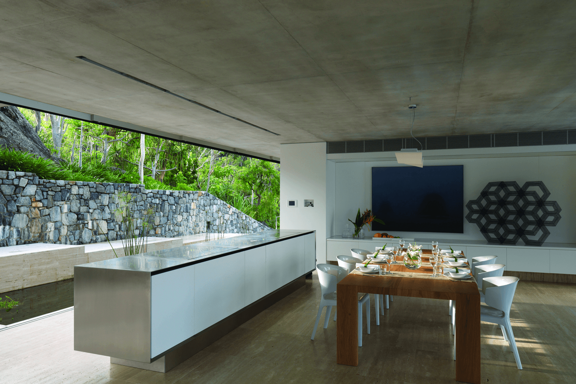 Solis, Hamilton Island QLD