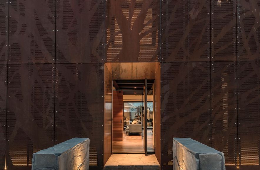Rugby Street Residence