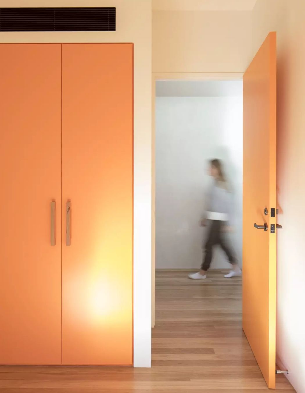 ##^^Bondi, Plowman St