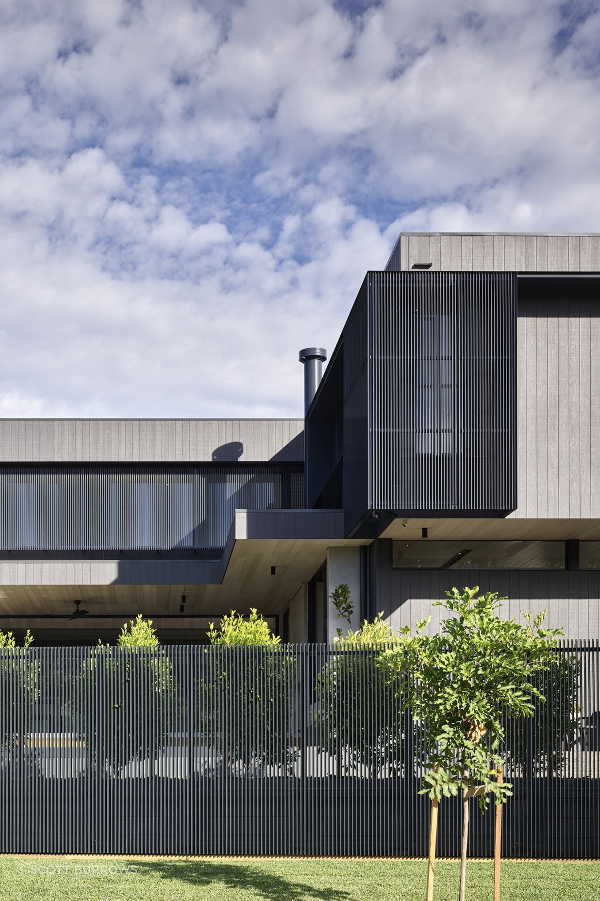 SCBPhotoCompass-Cres009-v2.jpg
