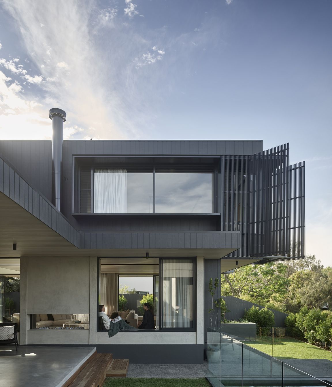SCBPhotoCompass-Cres024-v2.jpg