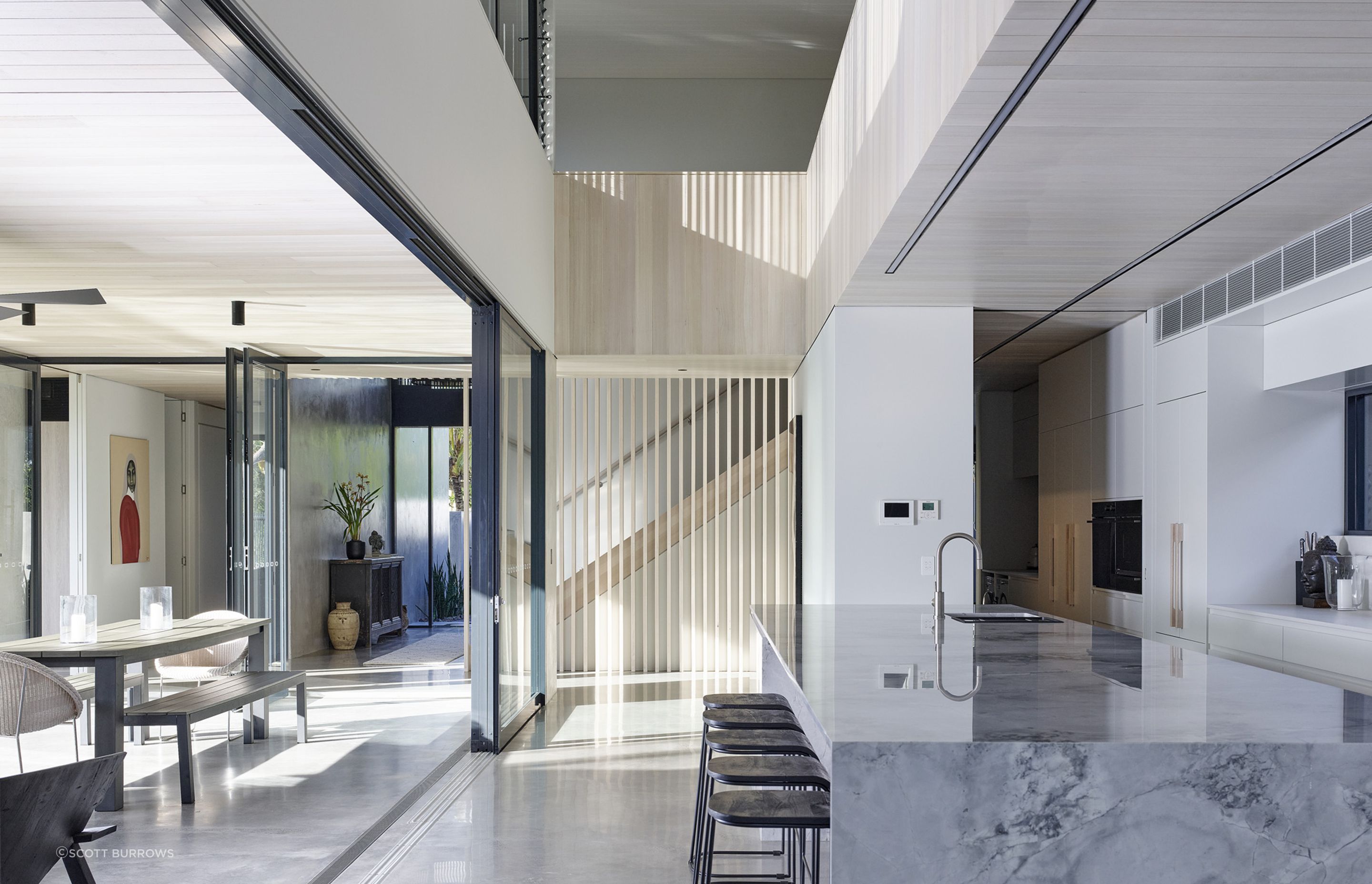 SCBPhotoCompass-Cres029-v2.jpg