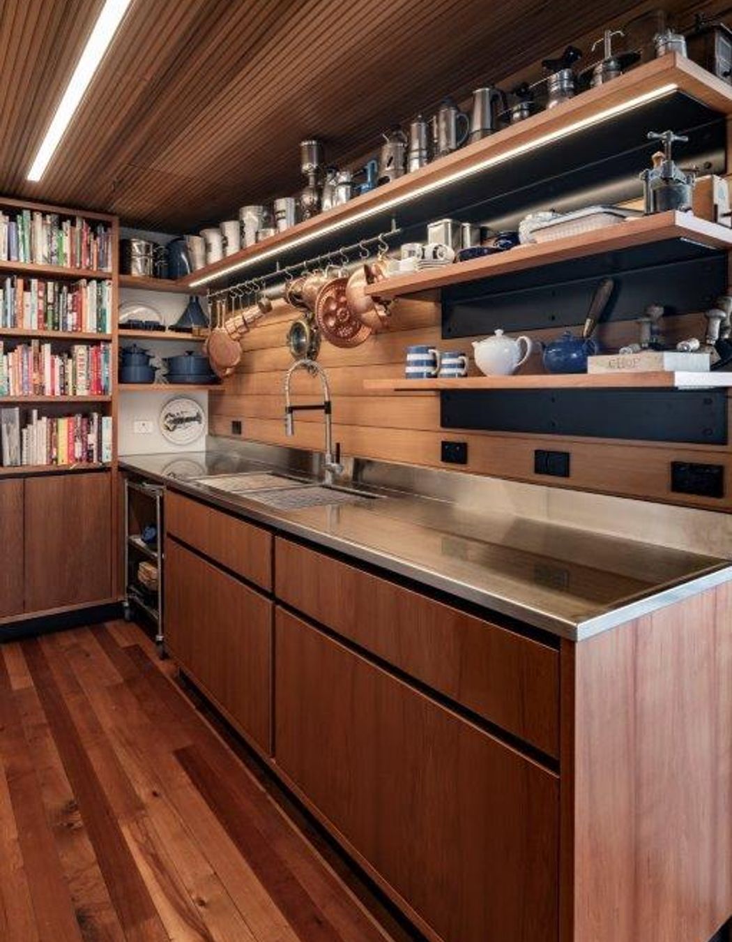 Redcliff's Residence