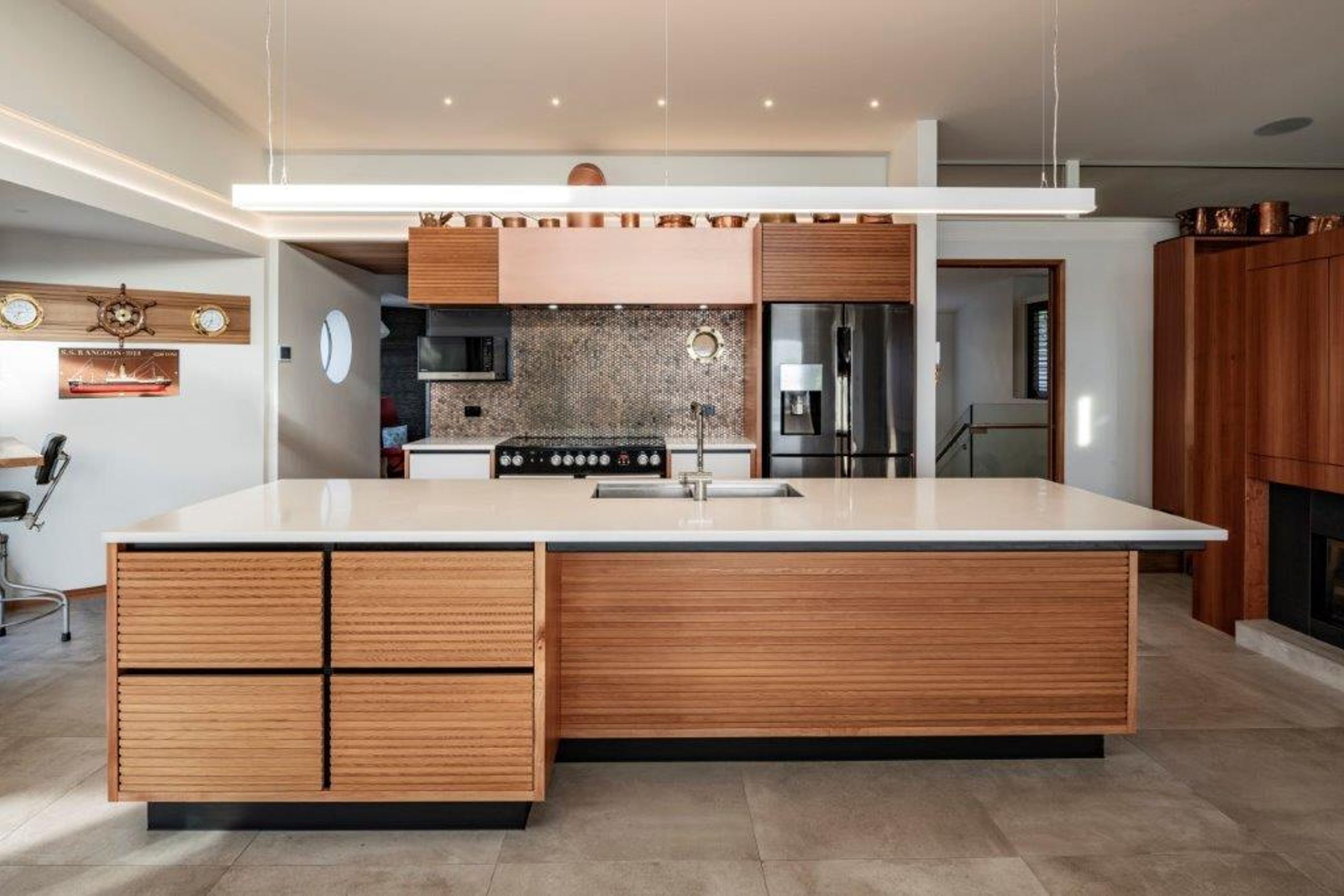 Redcliff's Residence