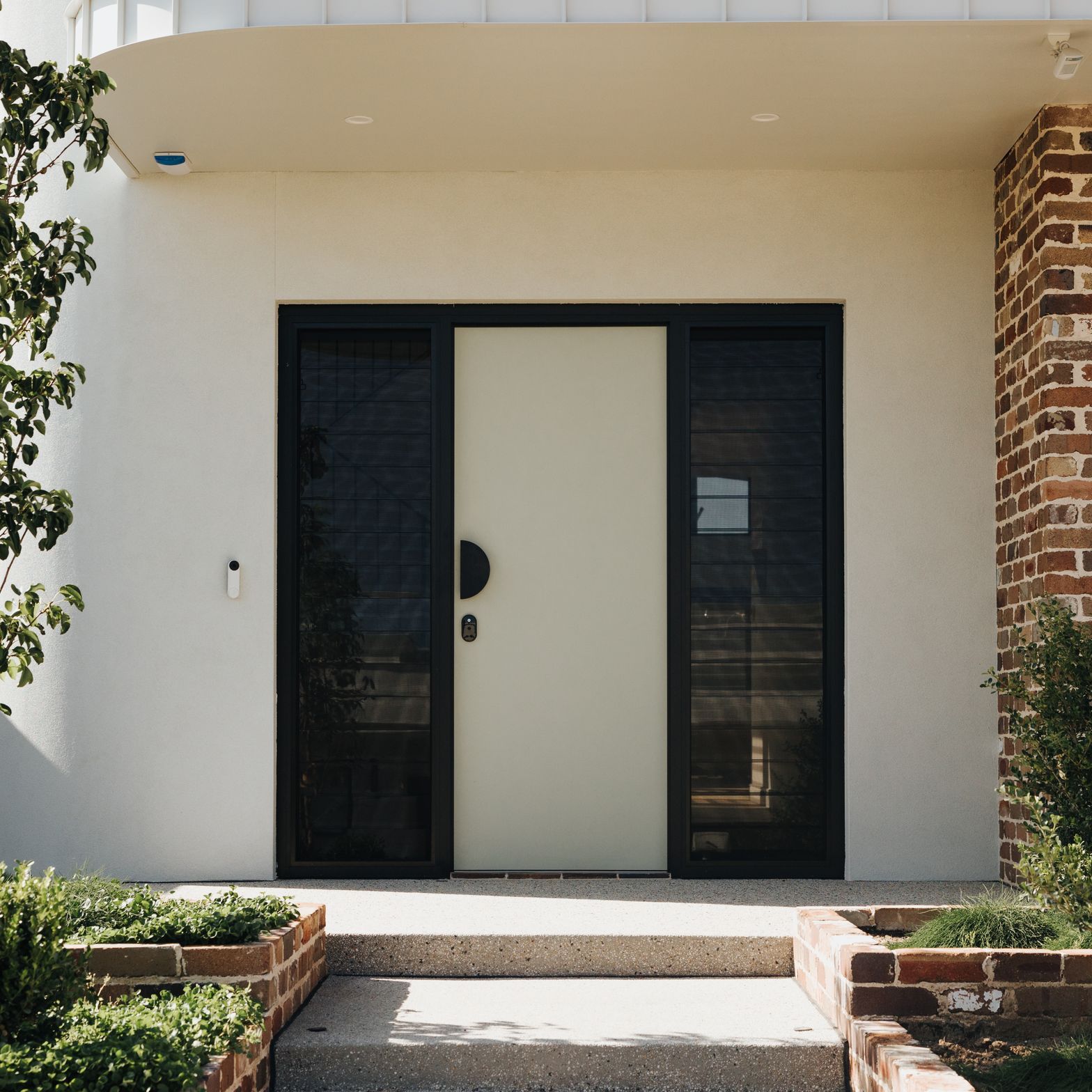 SLD-012.jpg