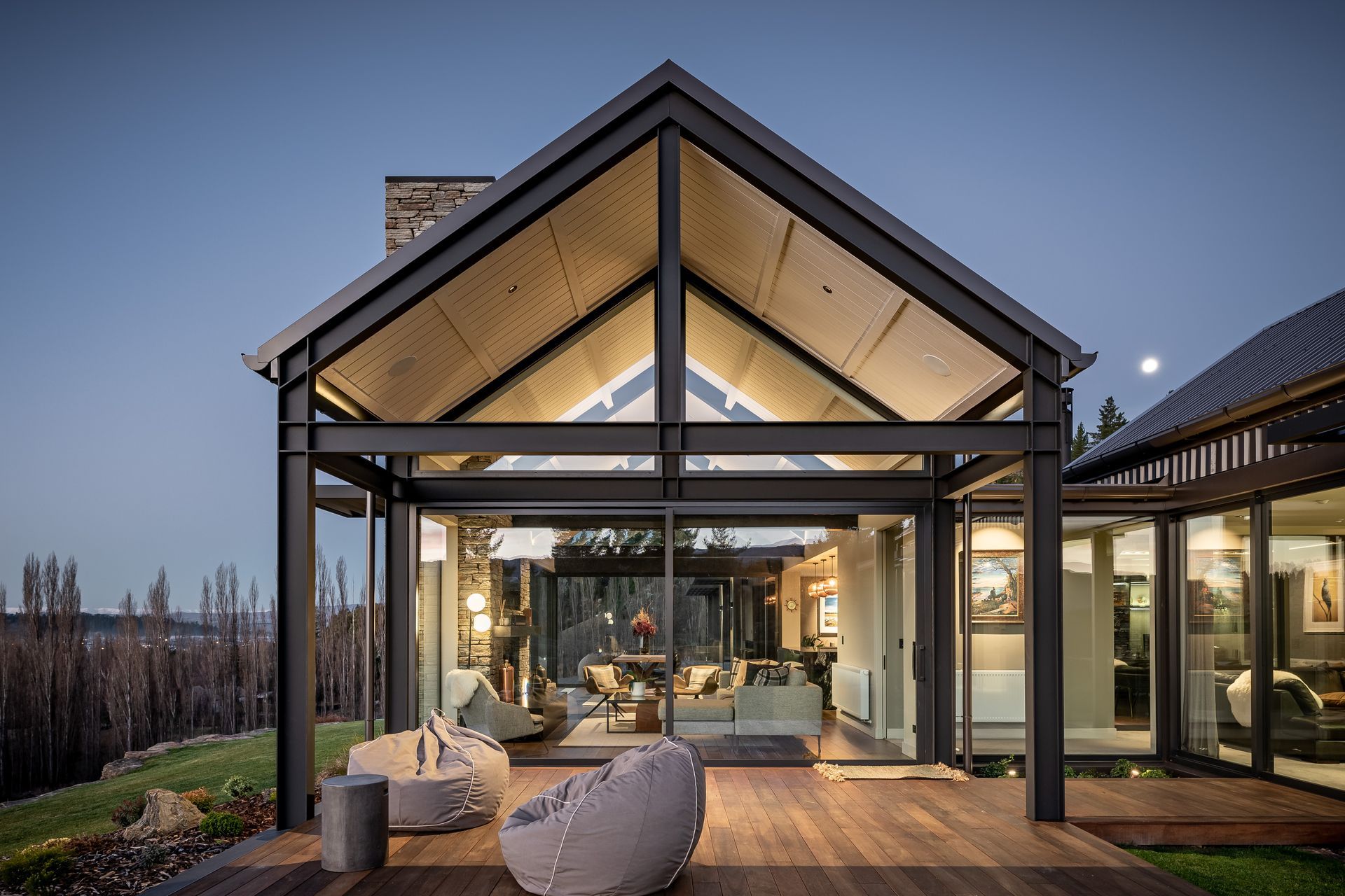 Earnscleugh Ridge Retreat, Clyde