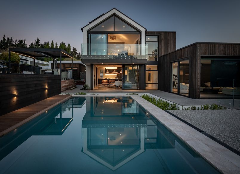 Tenby Residence 