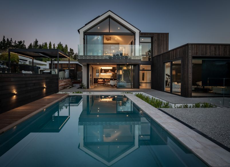 Tenby Residence 
