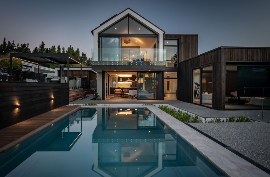 Tenby Residence 