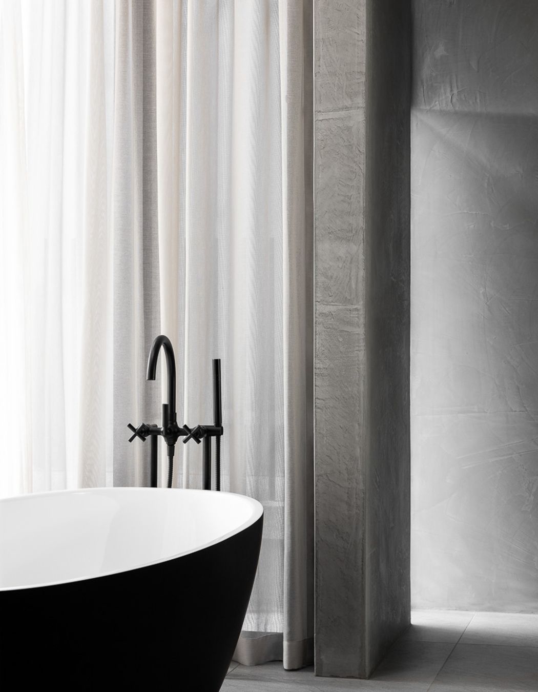Sussex Residence - Sheers & Recessed Motorised Blinds
