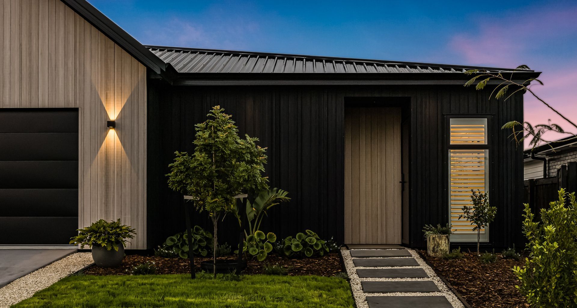 Stark Showhome banner