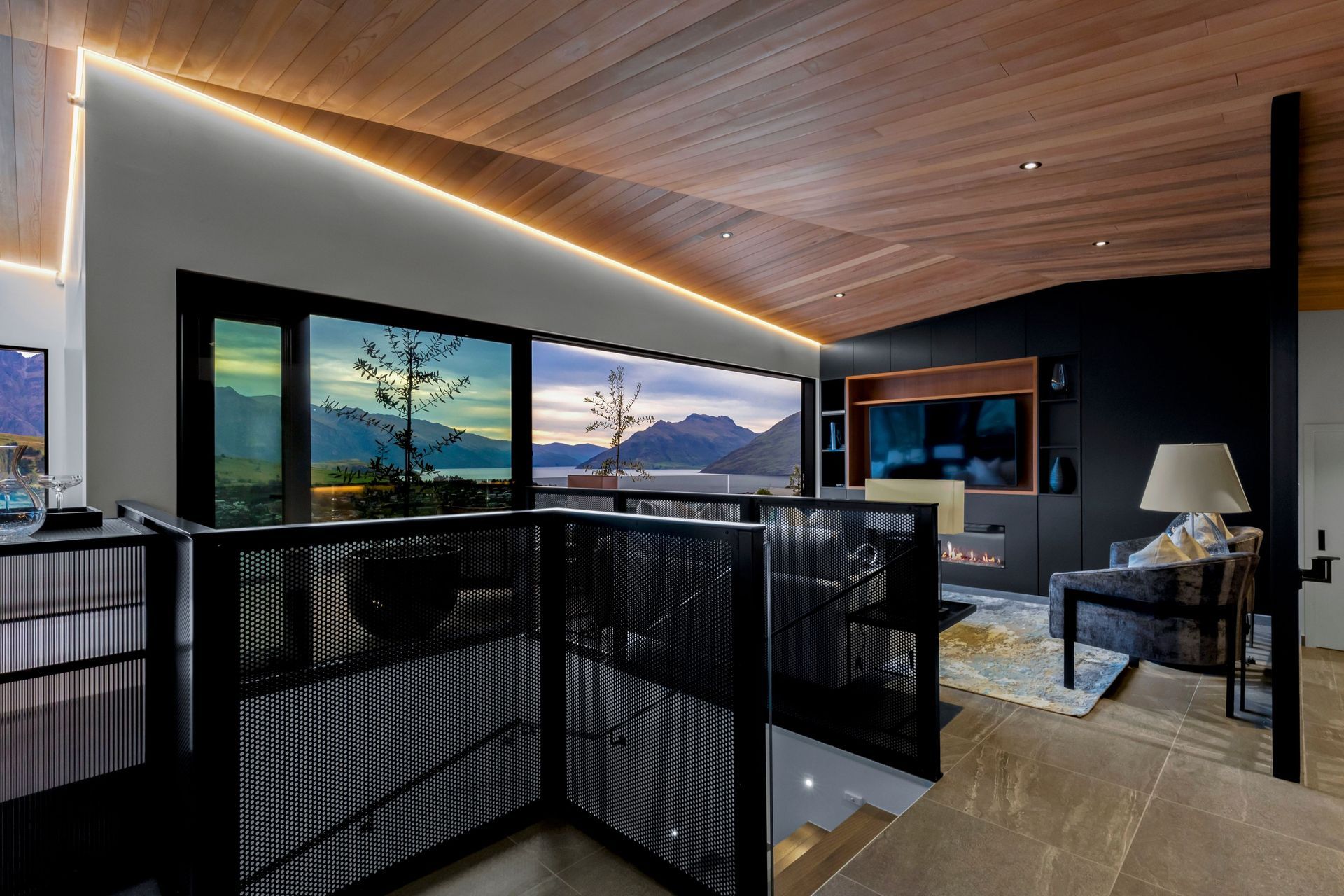 Q2 Residence