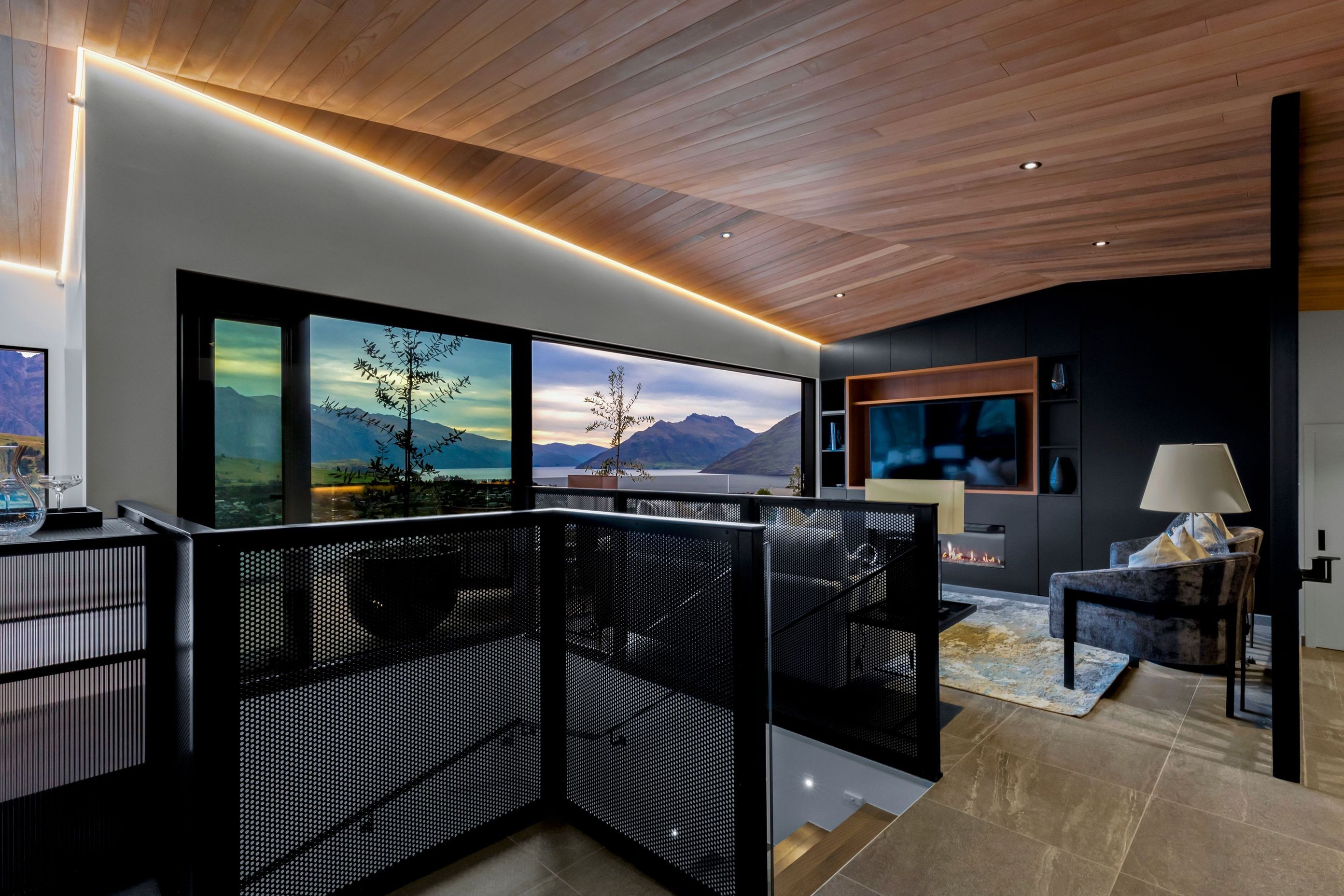 Q2 Residence