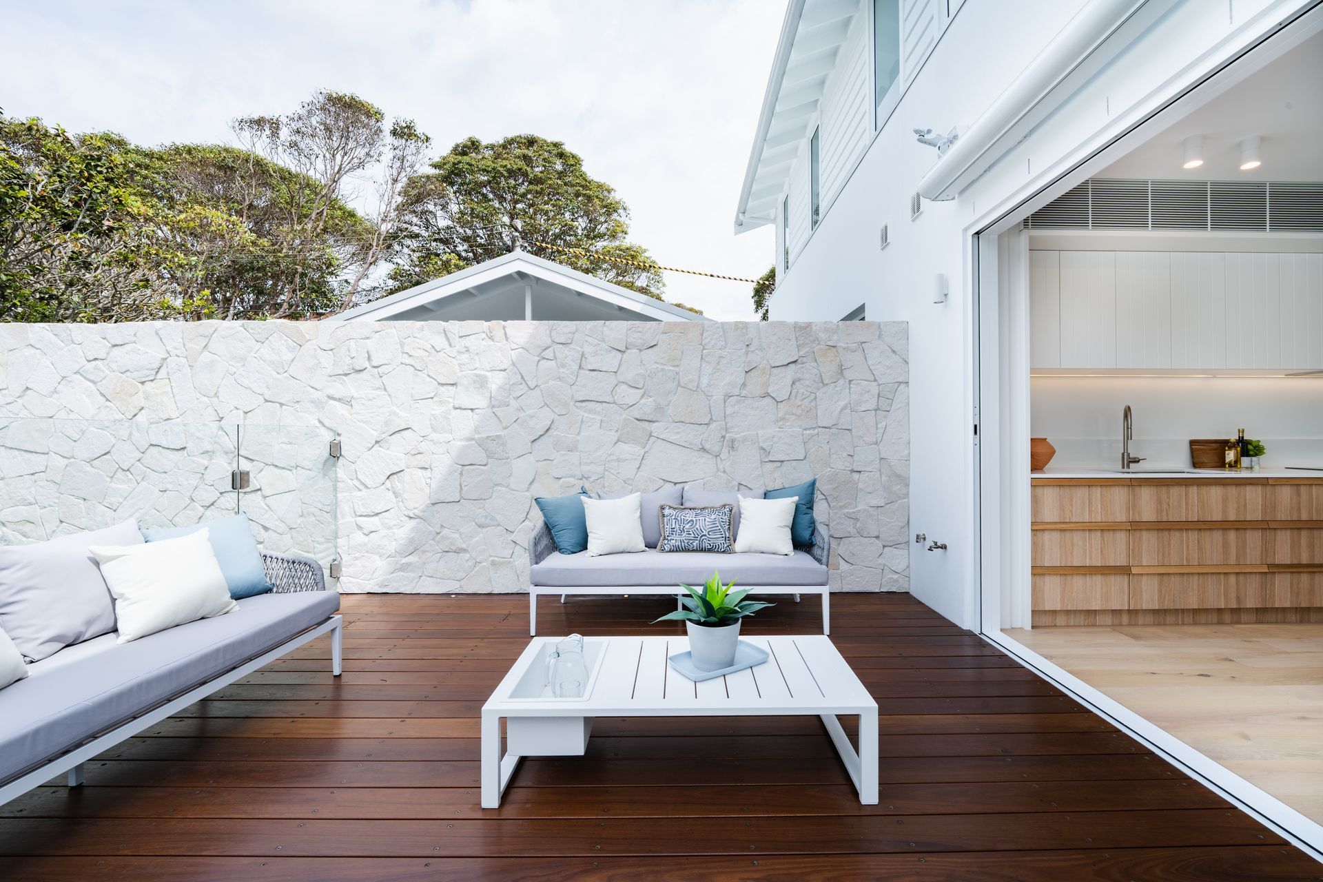 Ocean Grey Granite | Clairvaux Wall Cladding | BCM Australia | Wolski Coppin | YorKorner Interior