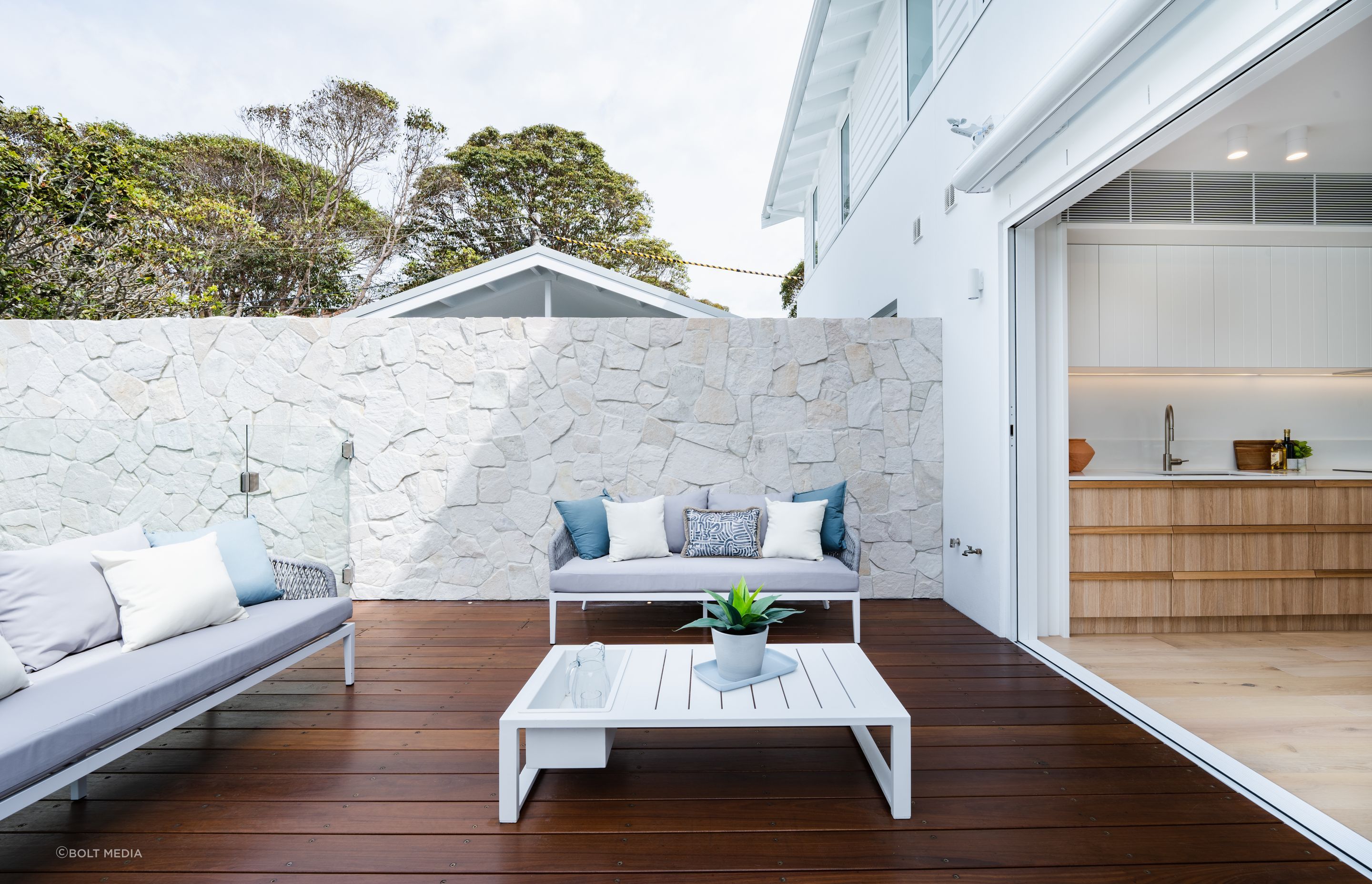 Ocean Grey Granite | Clairvaux Wall Cladding | BCM Australia | Wolski Coppin | YorKorner Interior