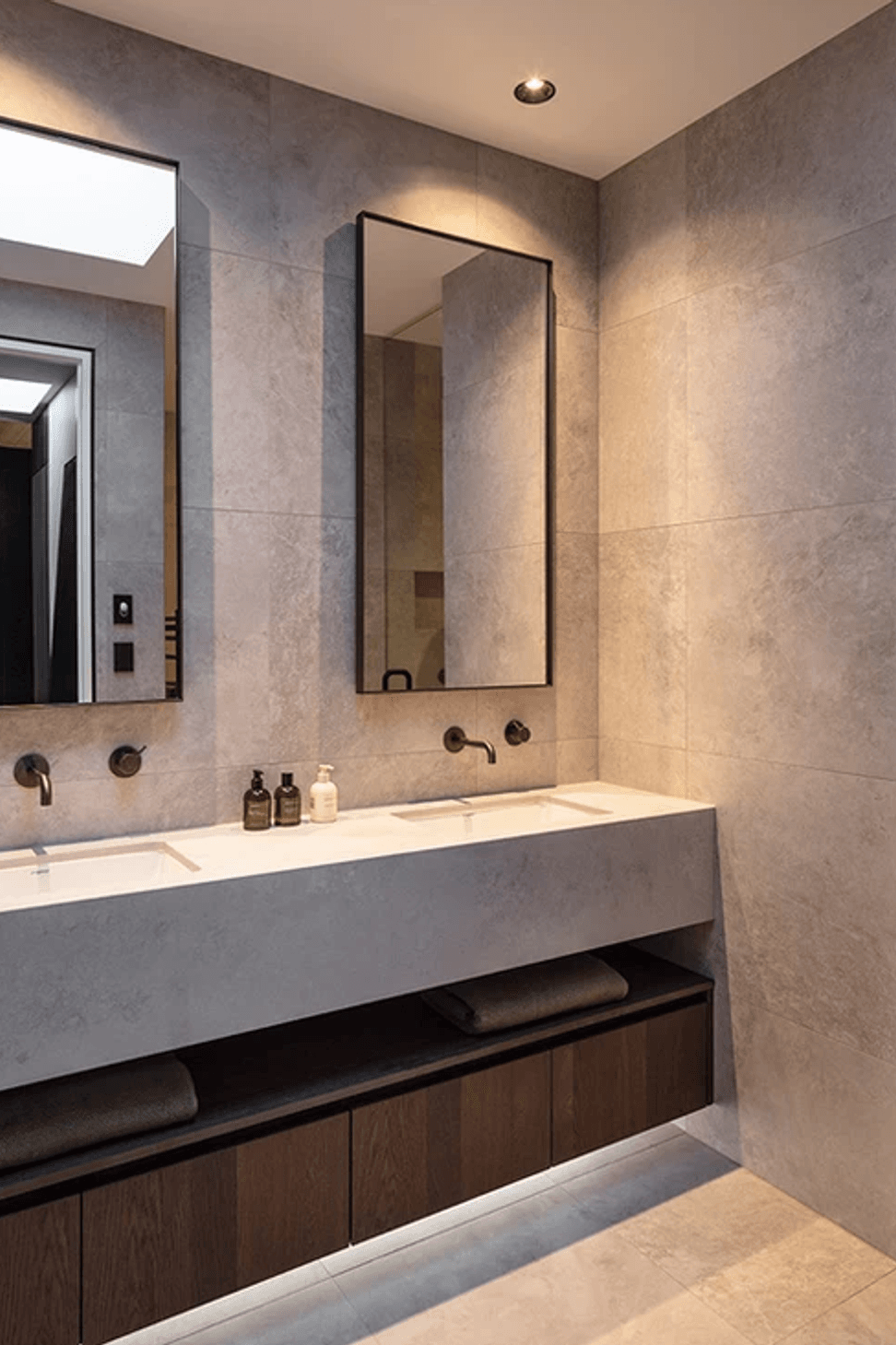 New Plymouth House