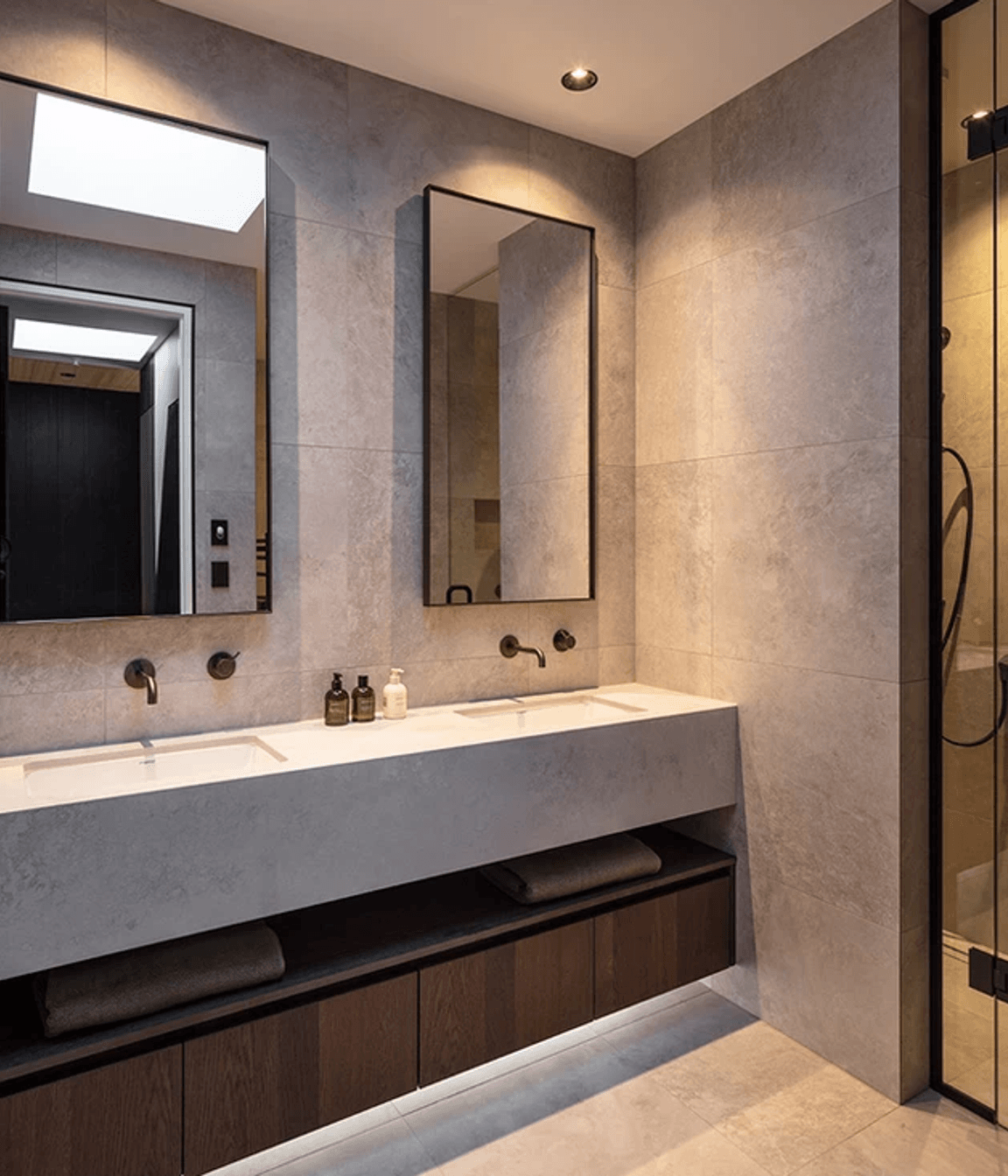 New Plymouth House