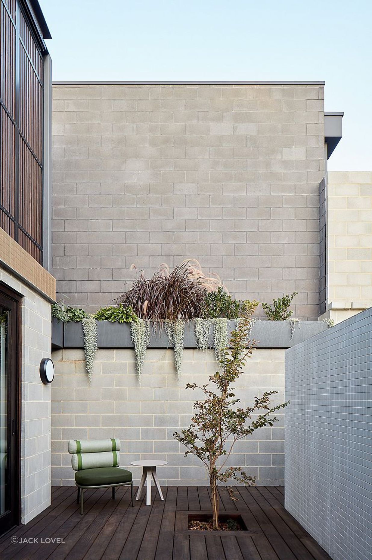 Shutter-House15.jpg