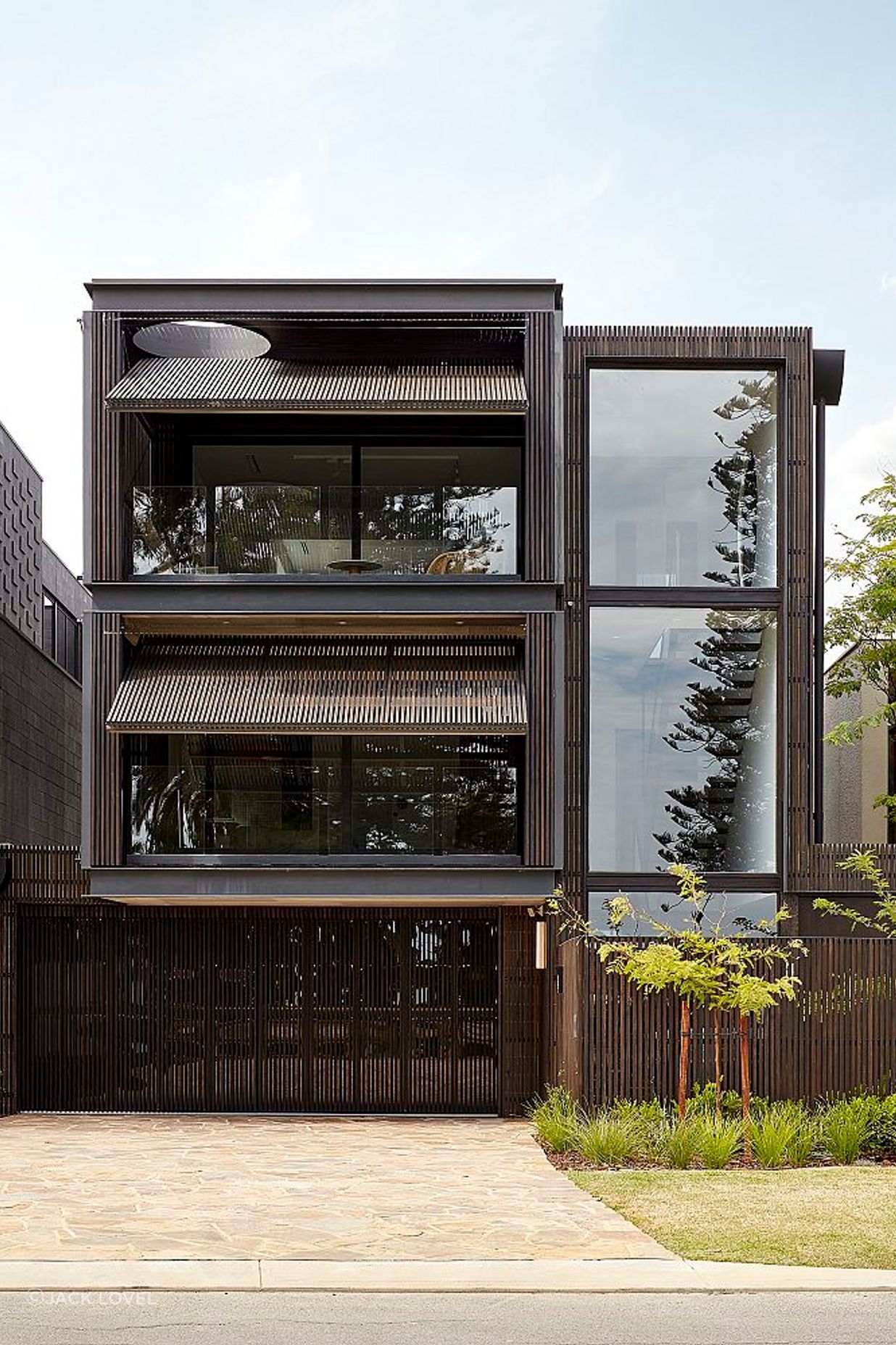 Shutter-House9.jpg