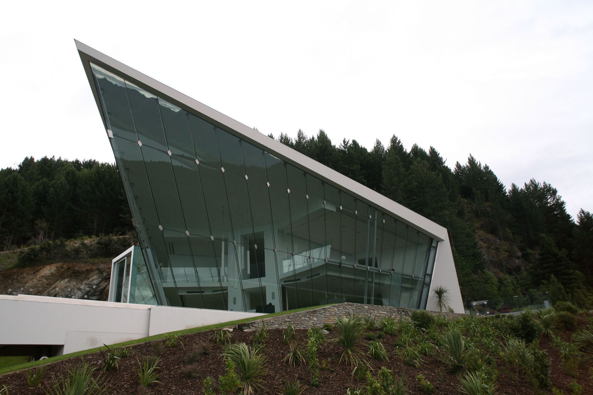 Jagged Edge - Queenstown