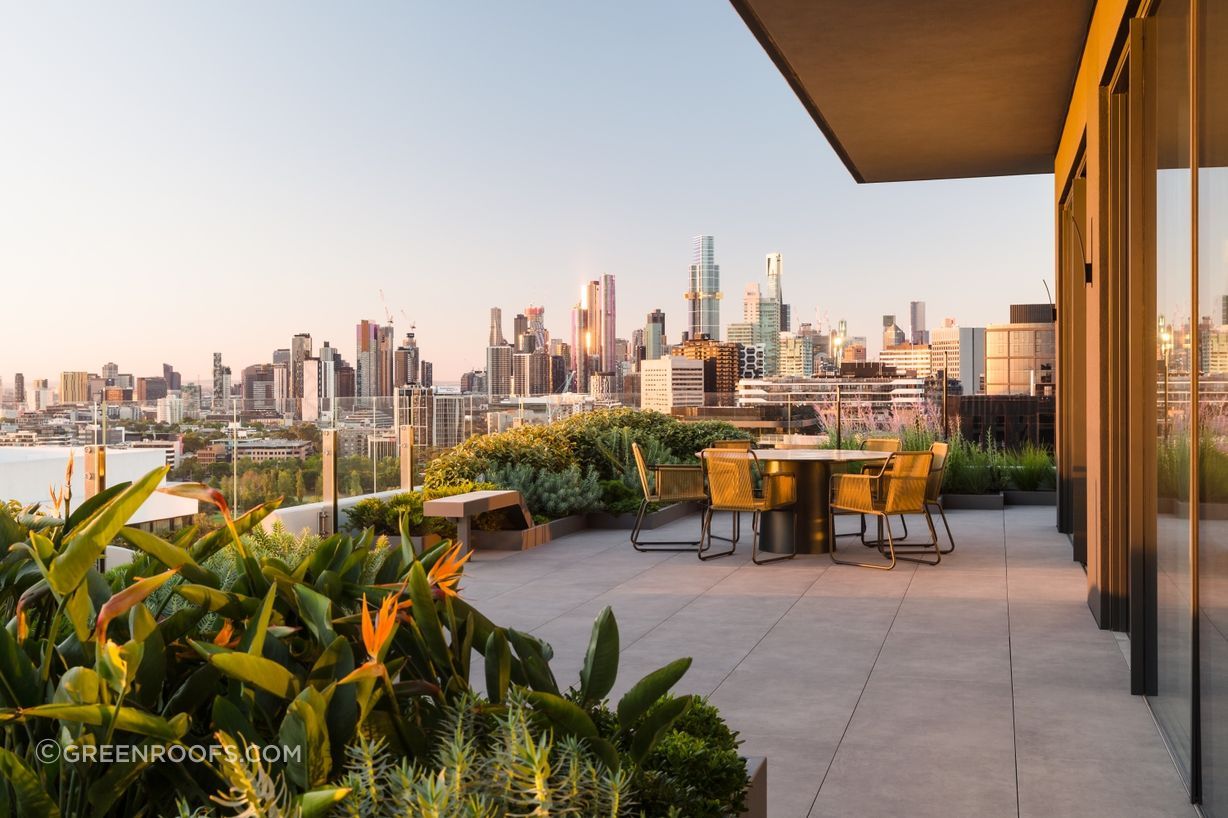 Skyhouse498-Erik-Holt-Photography-rooflite-1.jpg