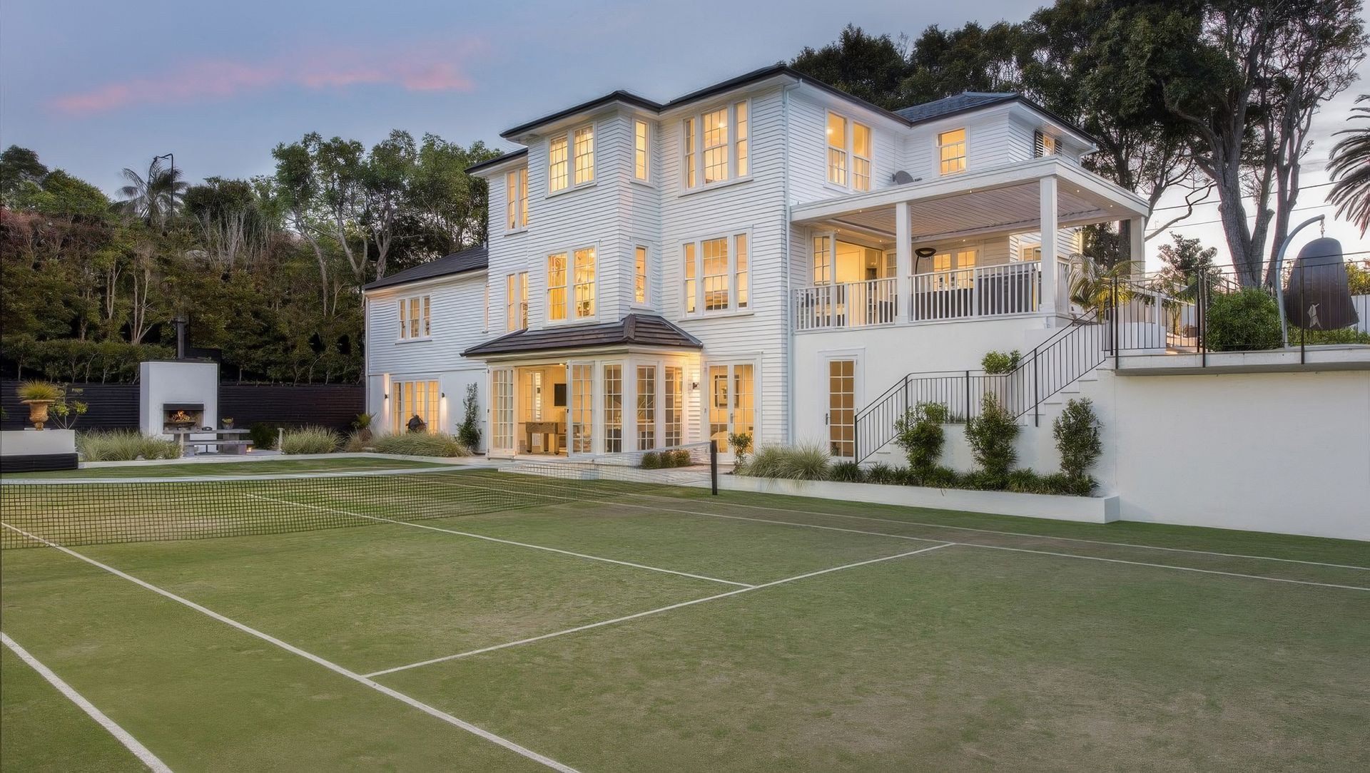 Lammermore Drive banner