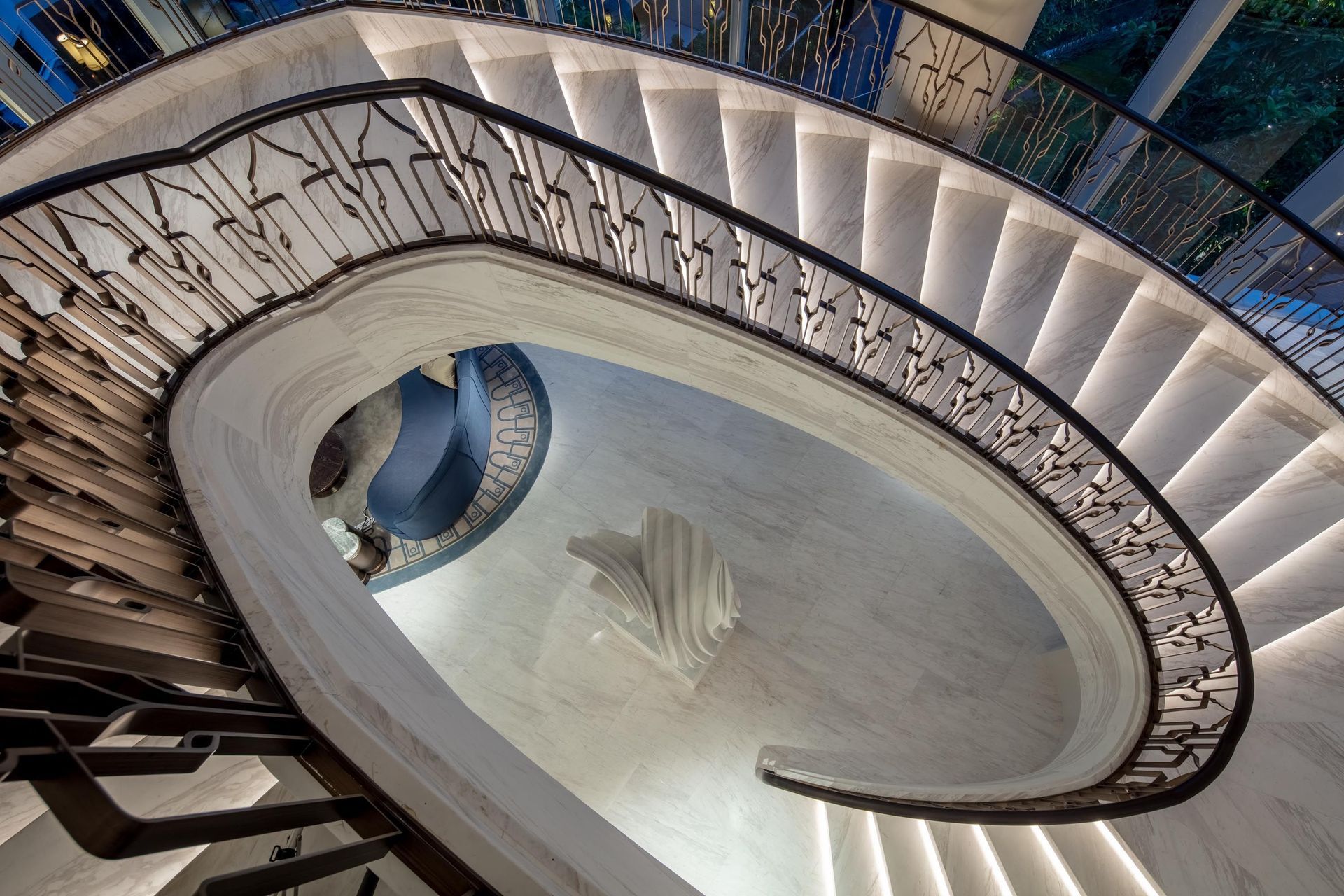 Staircase-PickUp037-HDR.jpg