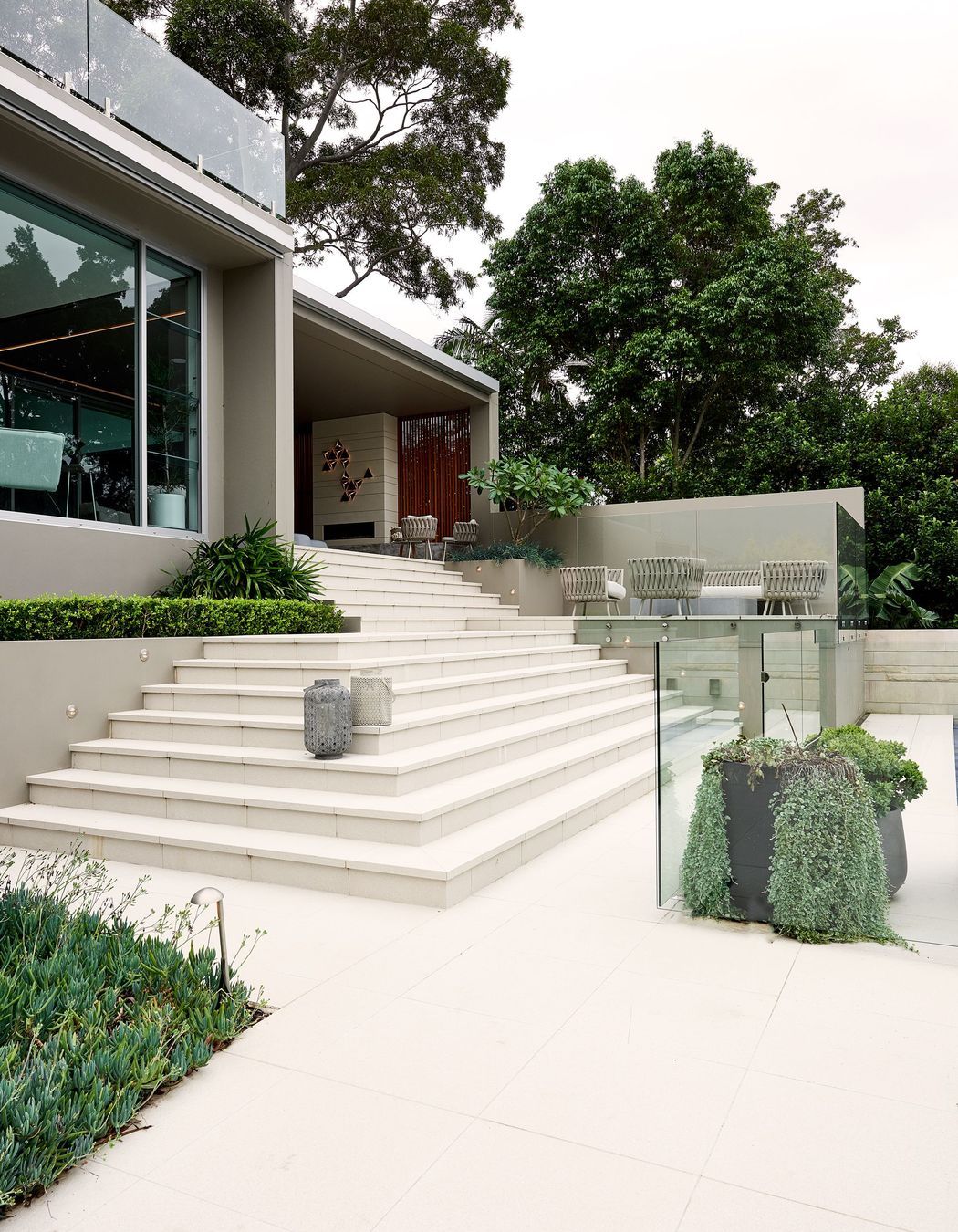 Lily House