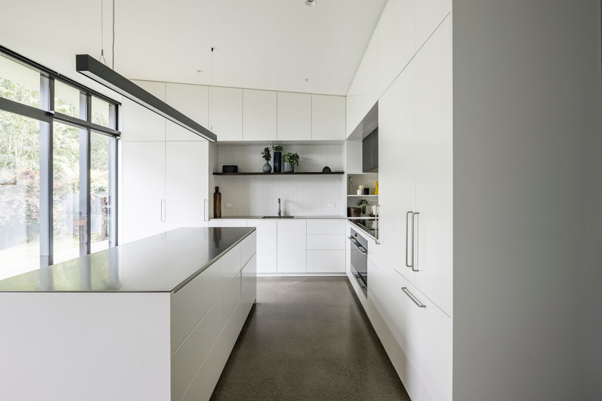 Stream-Side-House-Kitchen-Landscape-Stephen-Goodenough.jpg