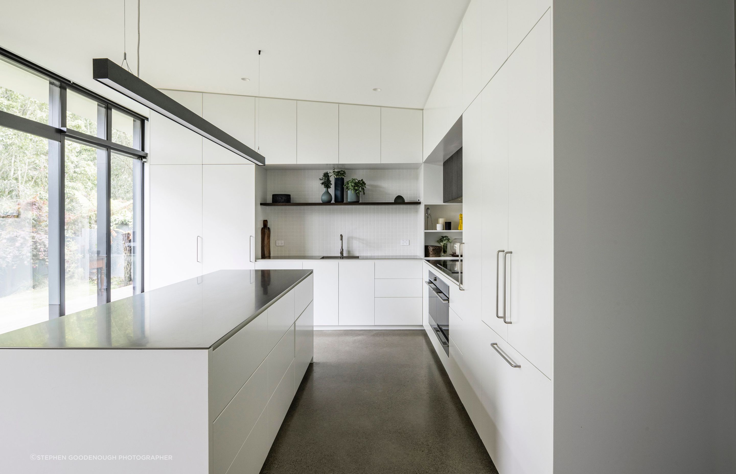Stream-Side-House-Kitchen-Landscape-Stephen-Goodenough.jpg