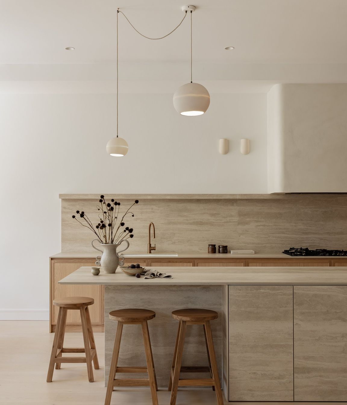 StudioEntiPendantOrbKateLawrenceDesignBishopsAveNatSpadaWR-2.jpg