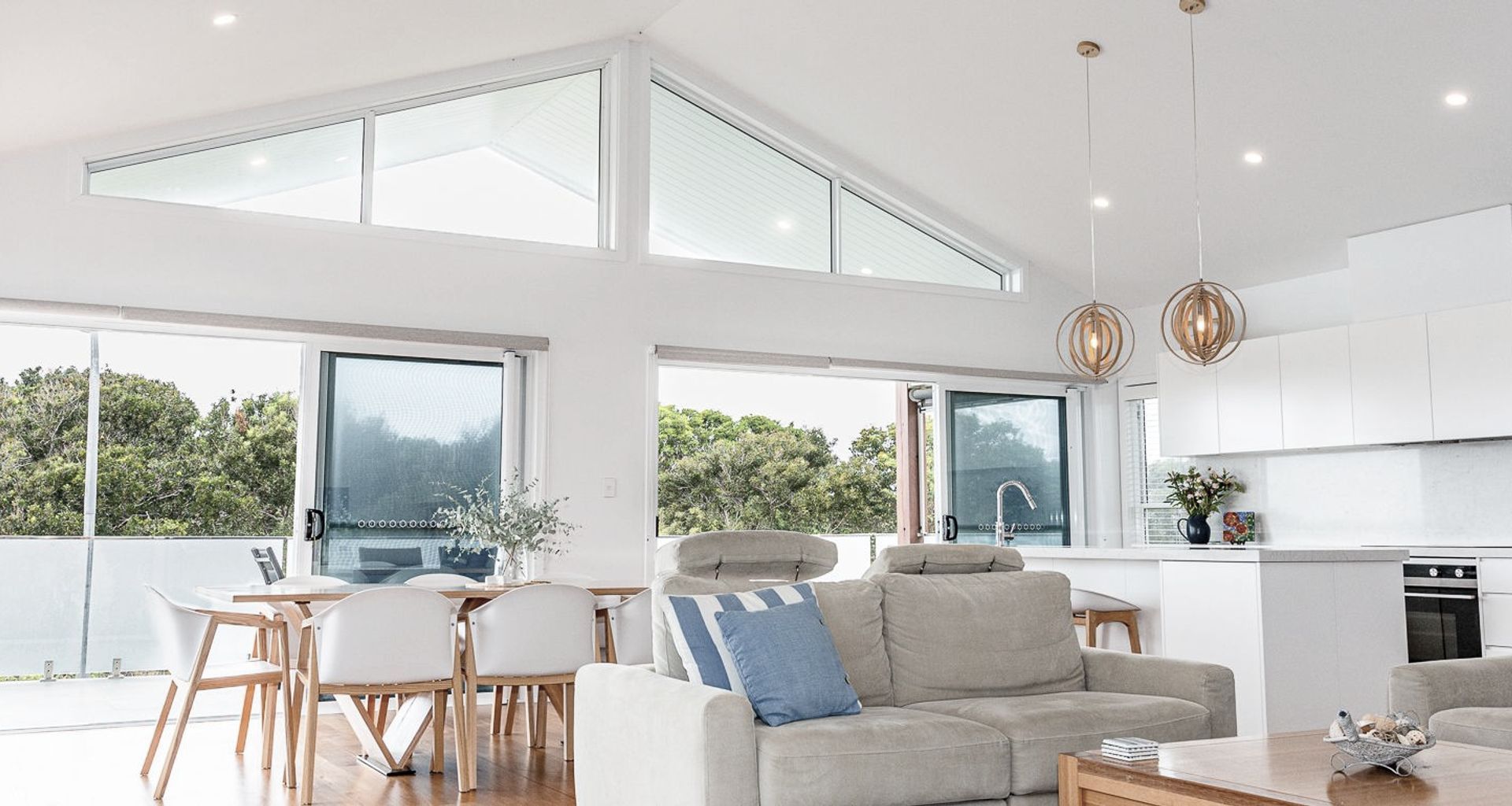 Surfers House banner