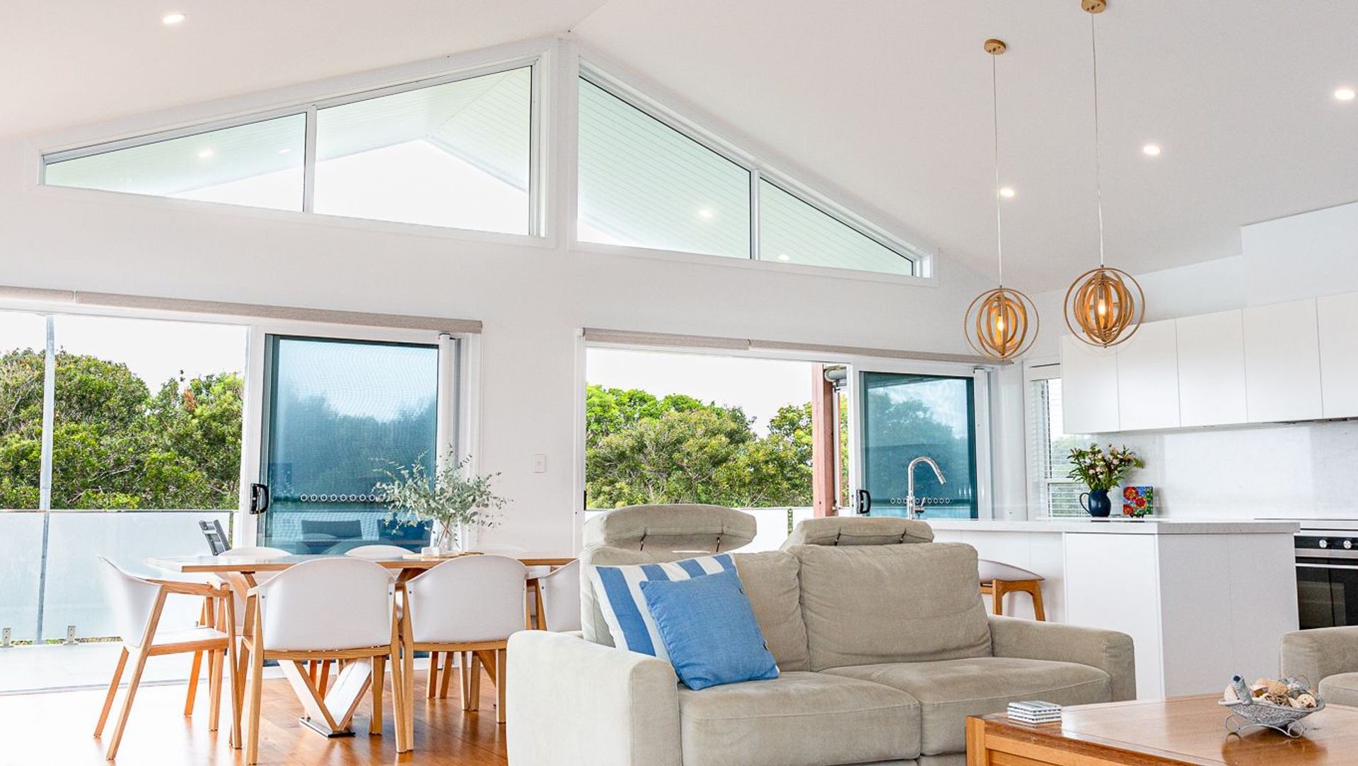 Surfers House banner